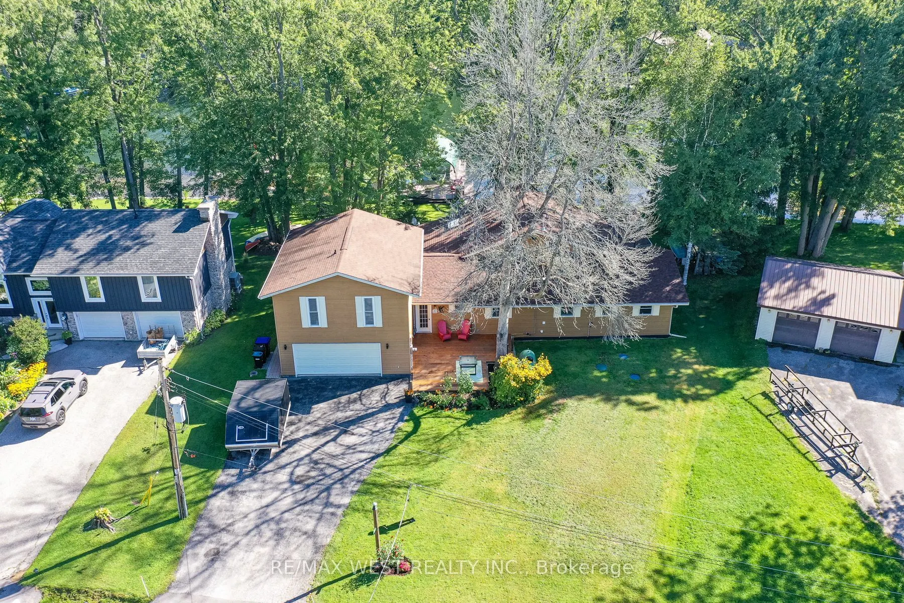 3587 Lauderdale Point Crescent
