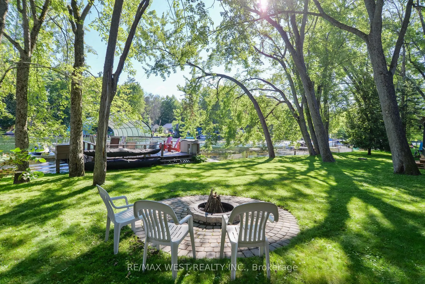 3587 Lauderdale Point Crescent