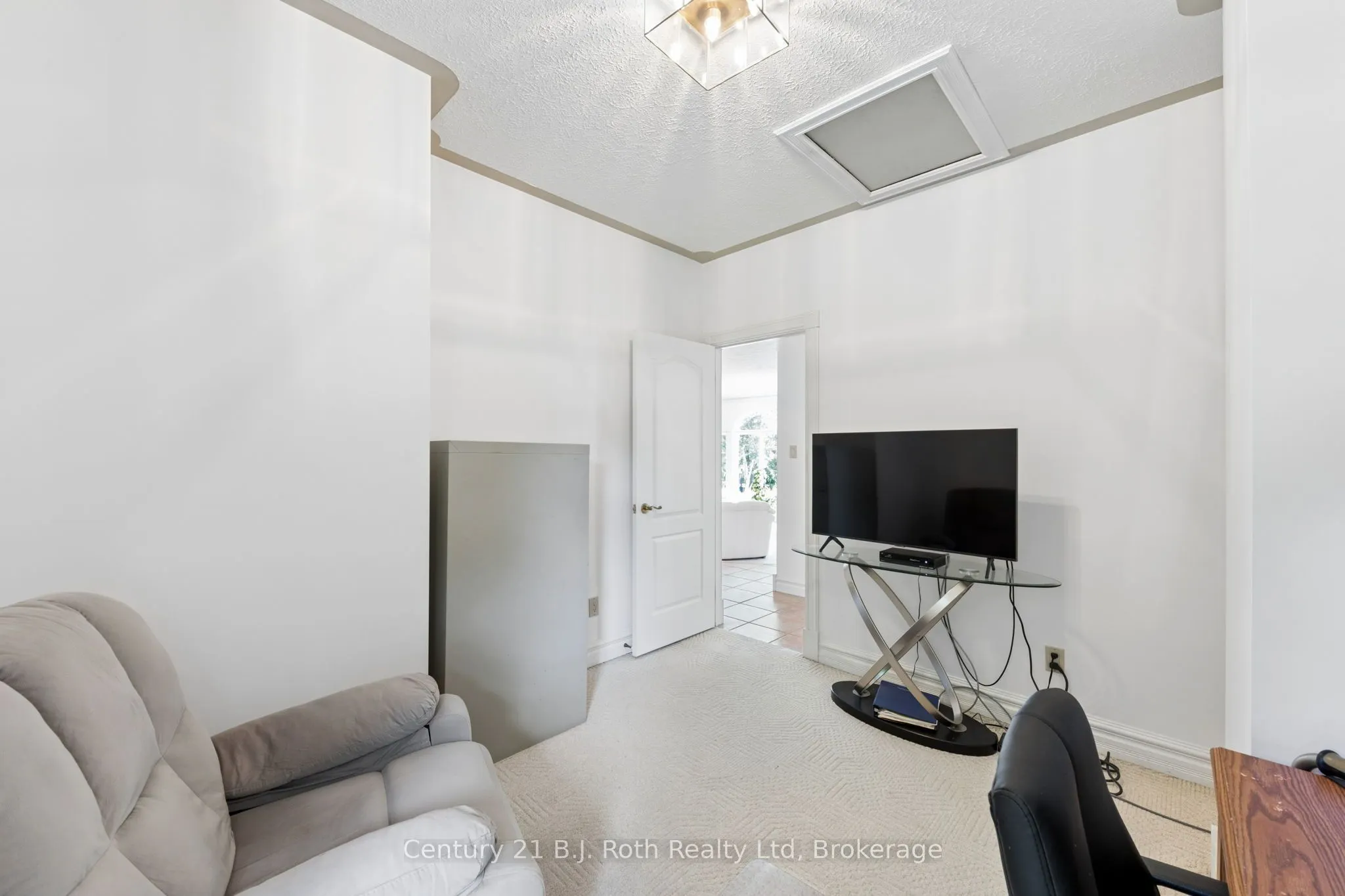 339 Champlain Road