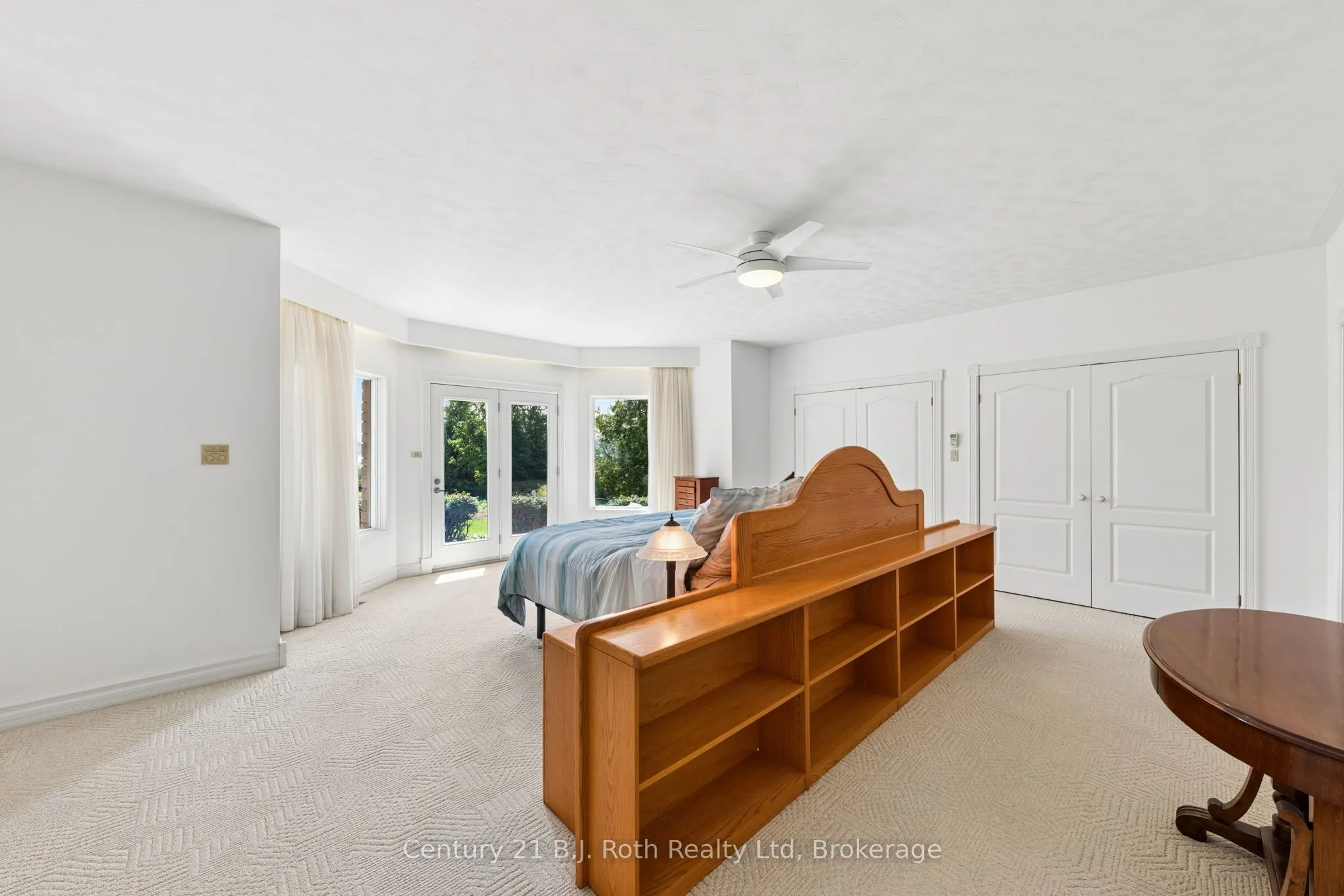 339 Champlain Road