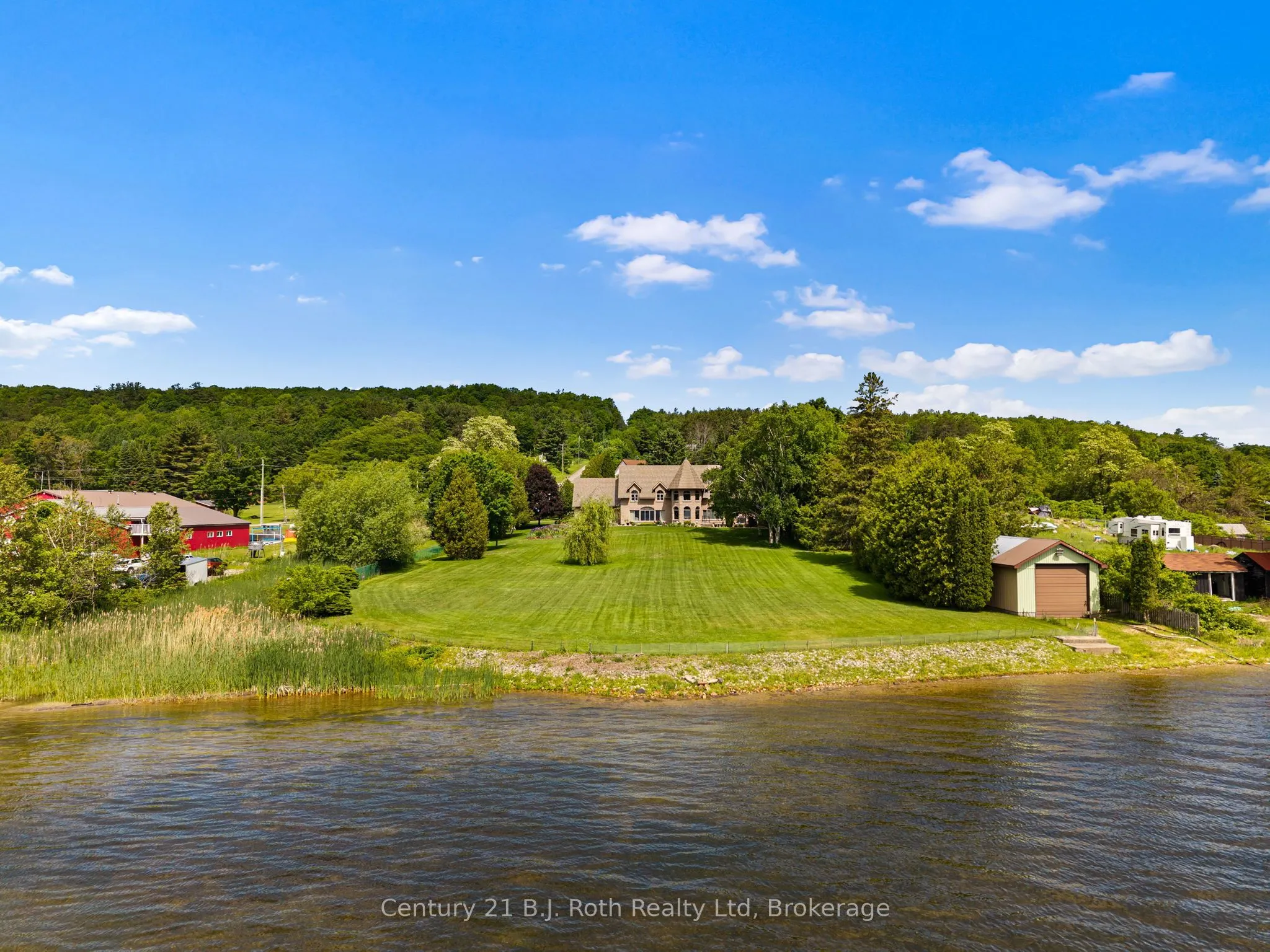 339 Champlain Road