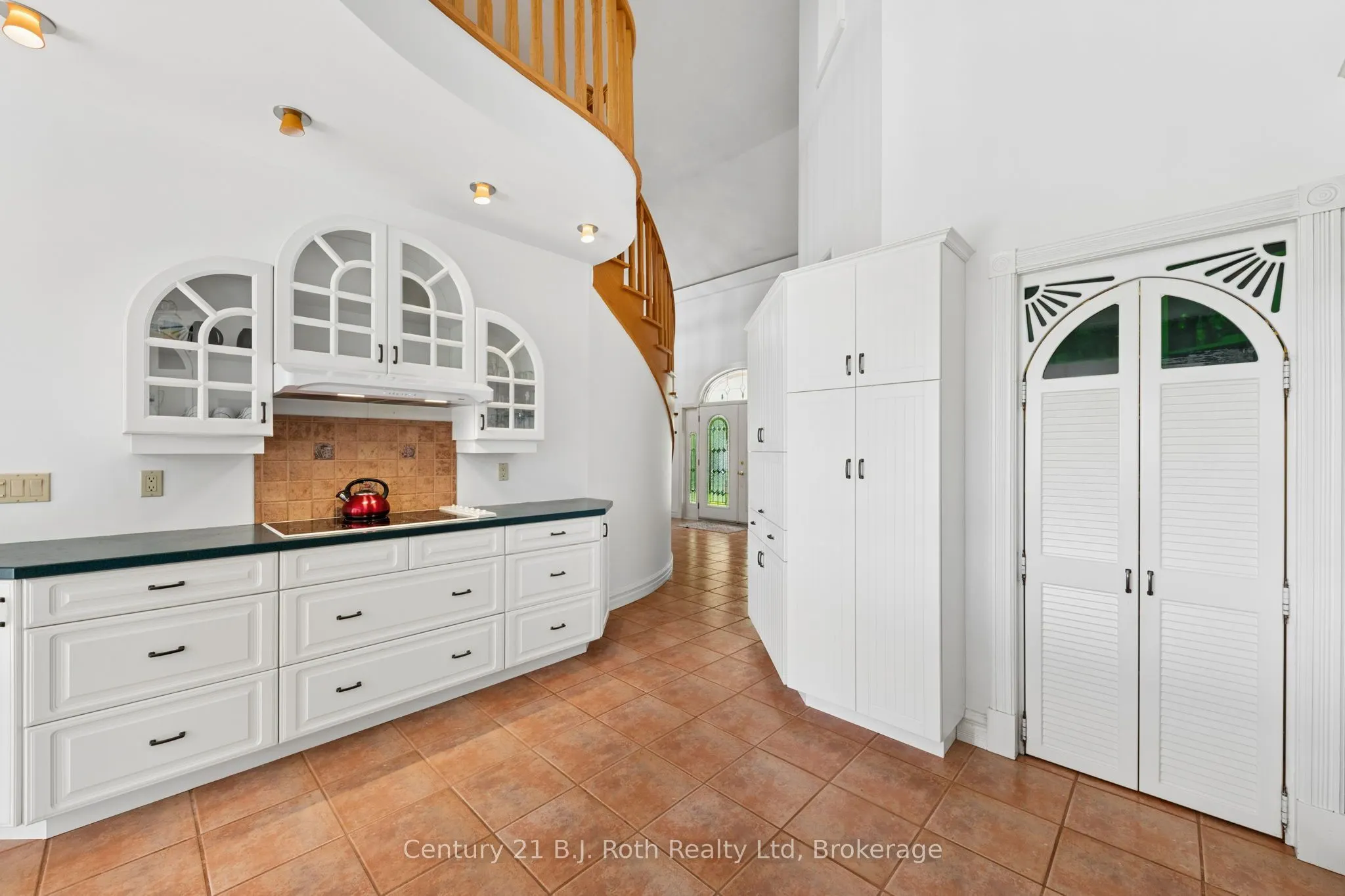 339 Champlain Road