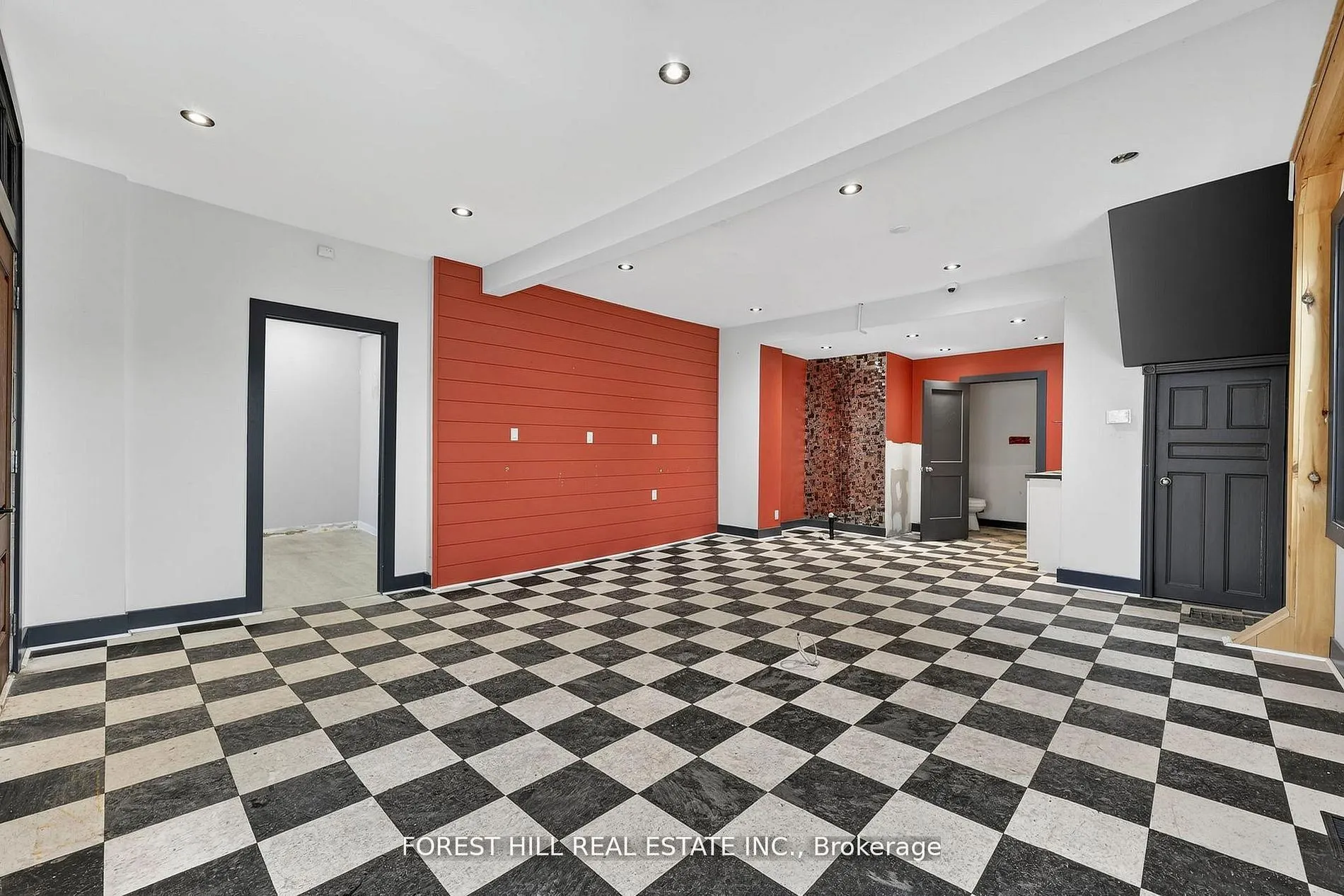 89 Toronto Street