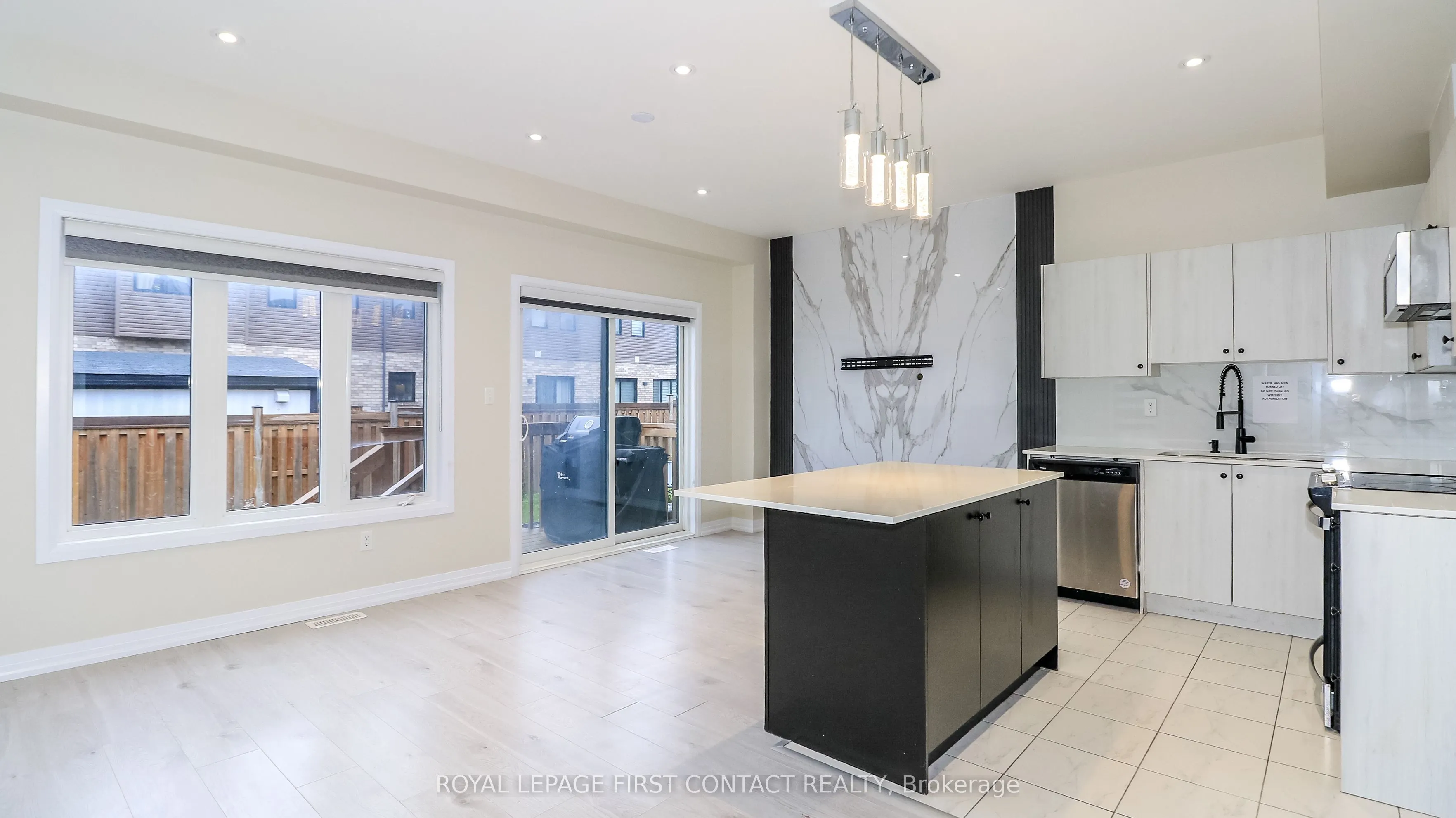 92 Fairlane Avenue