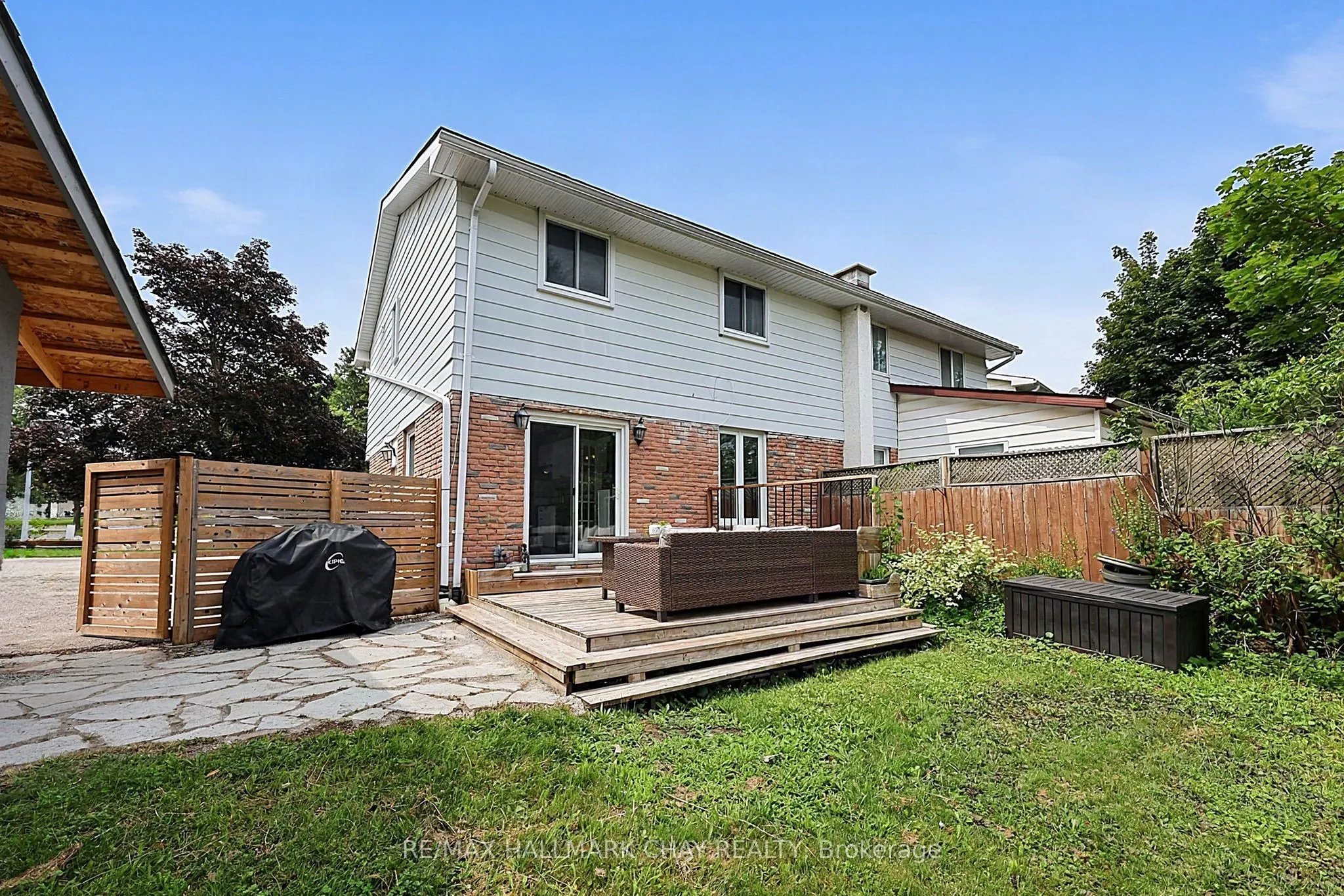 133 Daphne Crescent