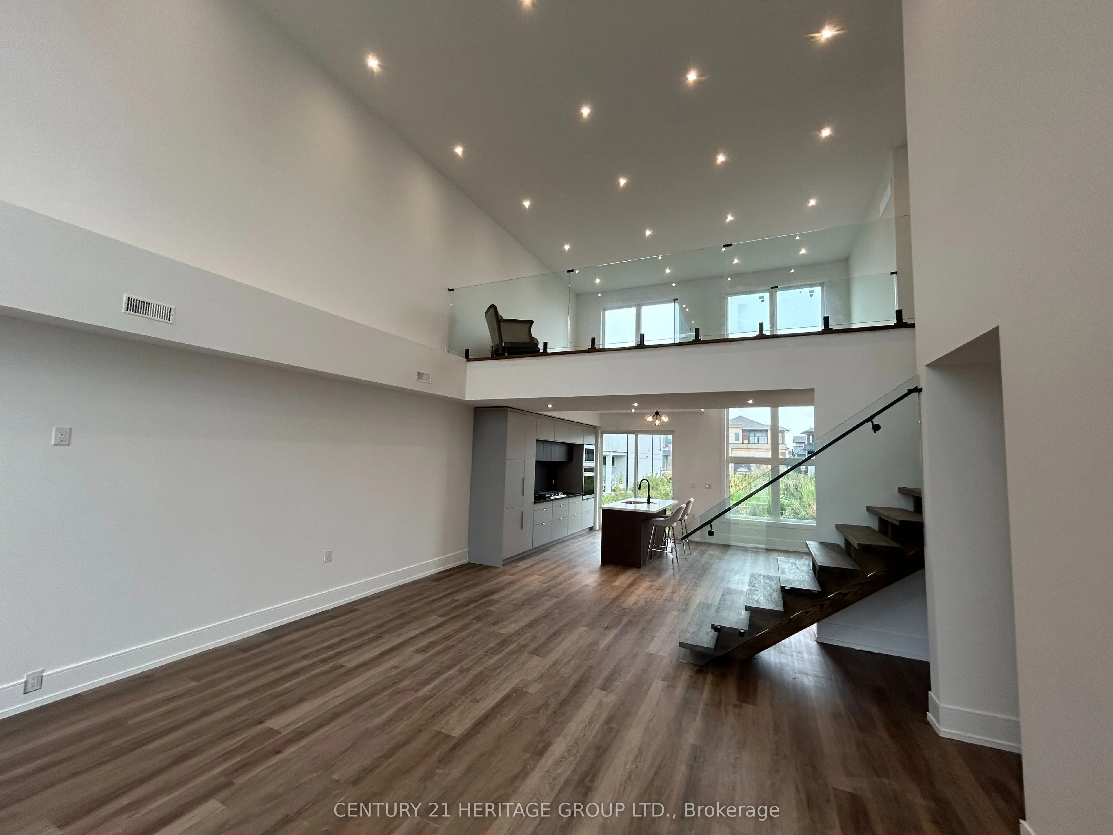 3714 Quayside Drive