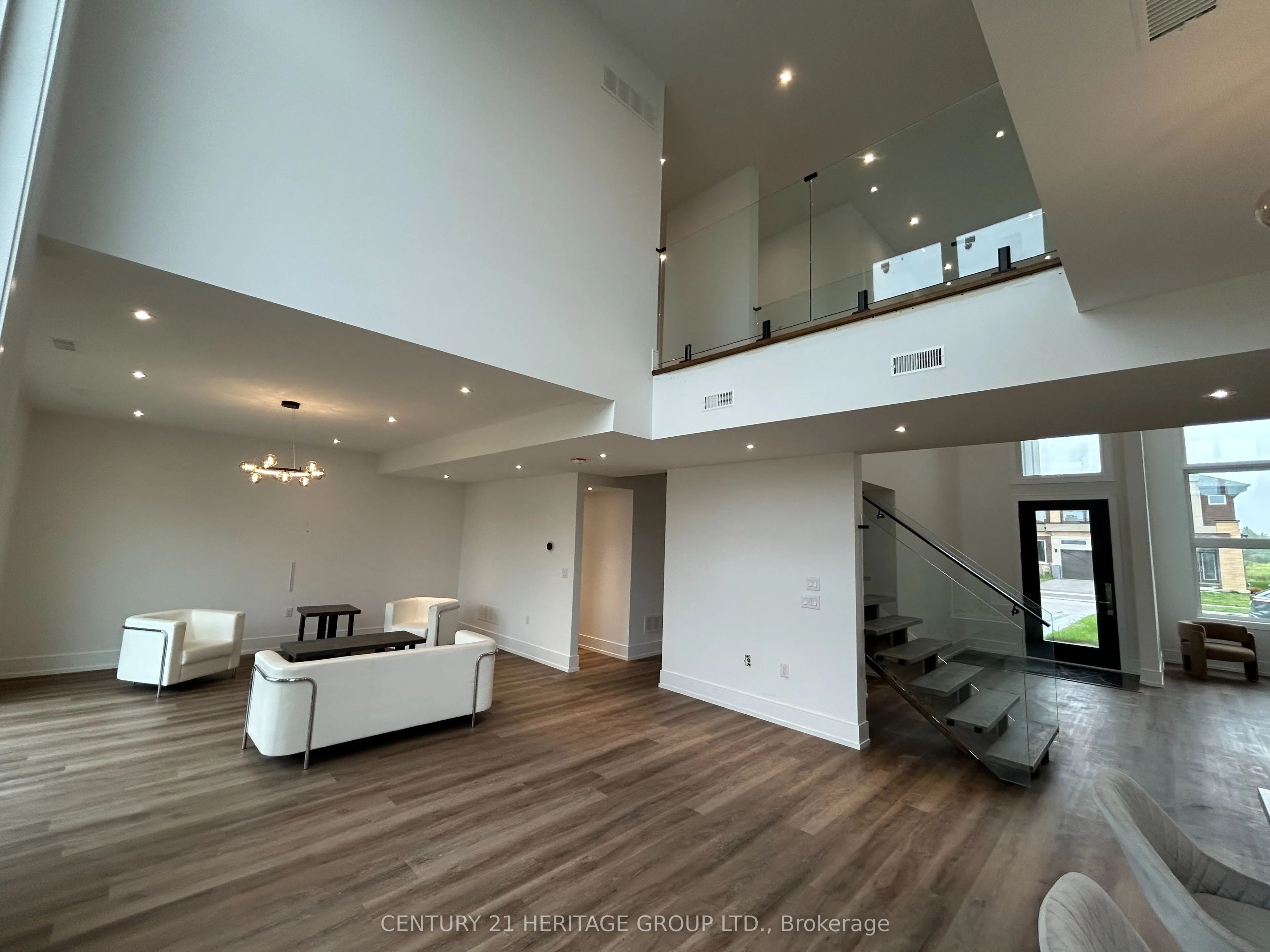 3714 Quayside Drive