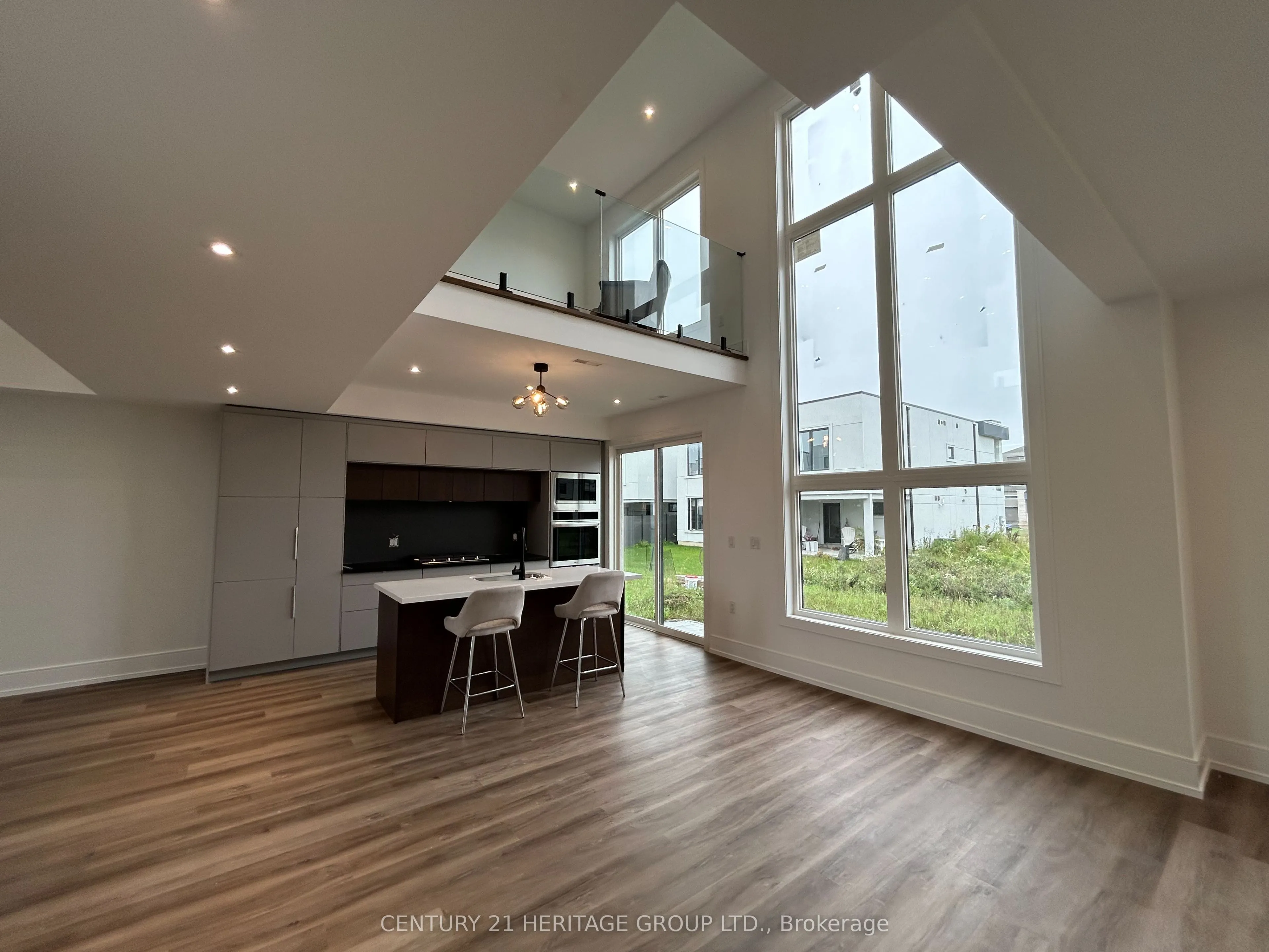 3714 Quayside Drive