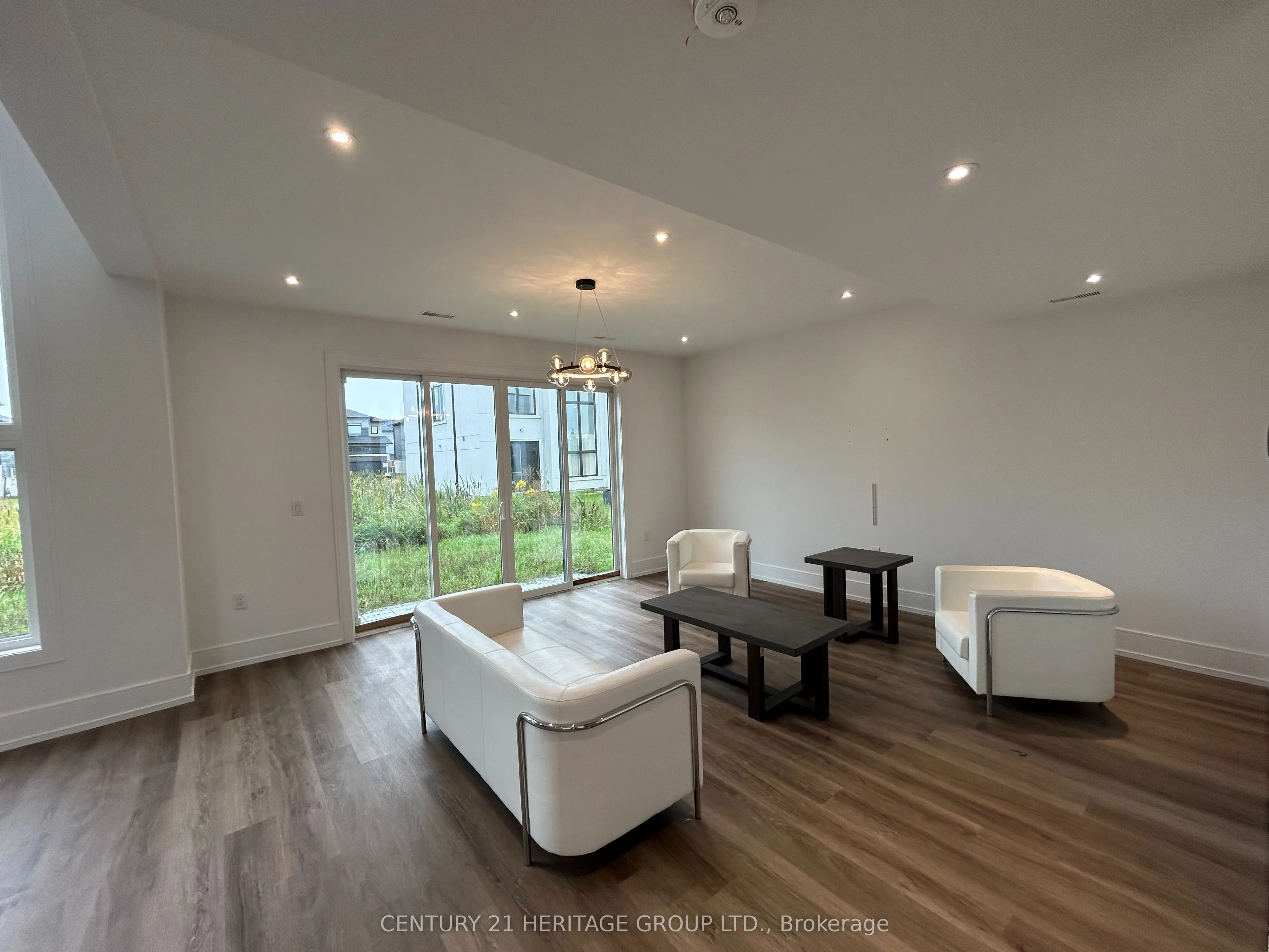 3714 Quayside Drive