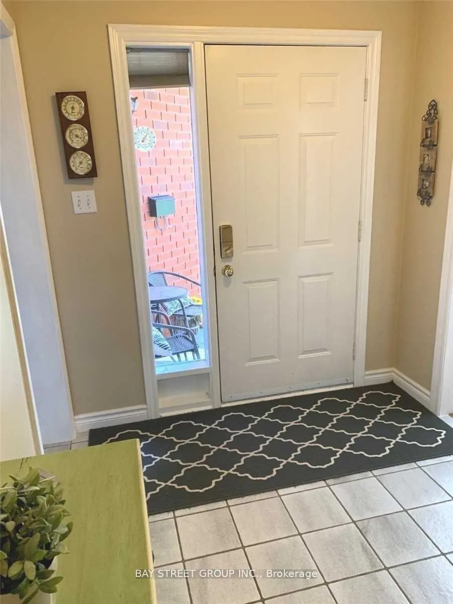 76 Mayfair Drive