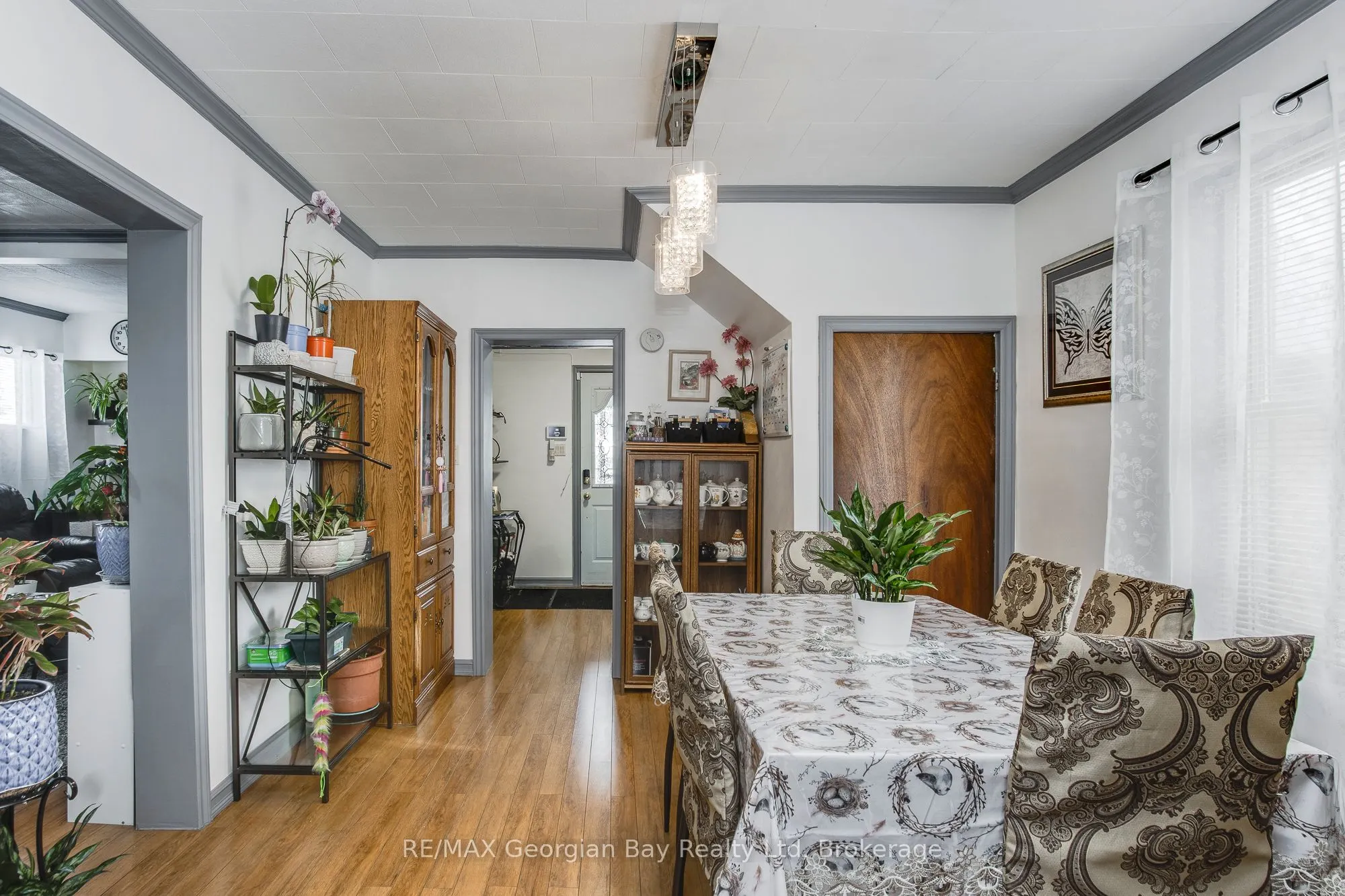 470 Manly Street