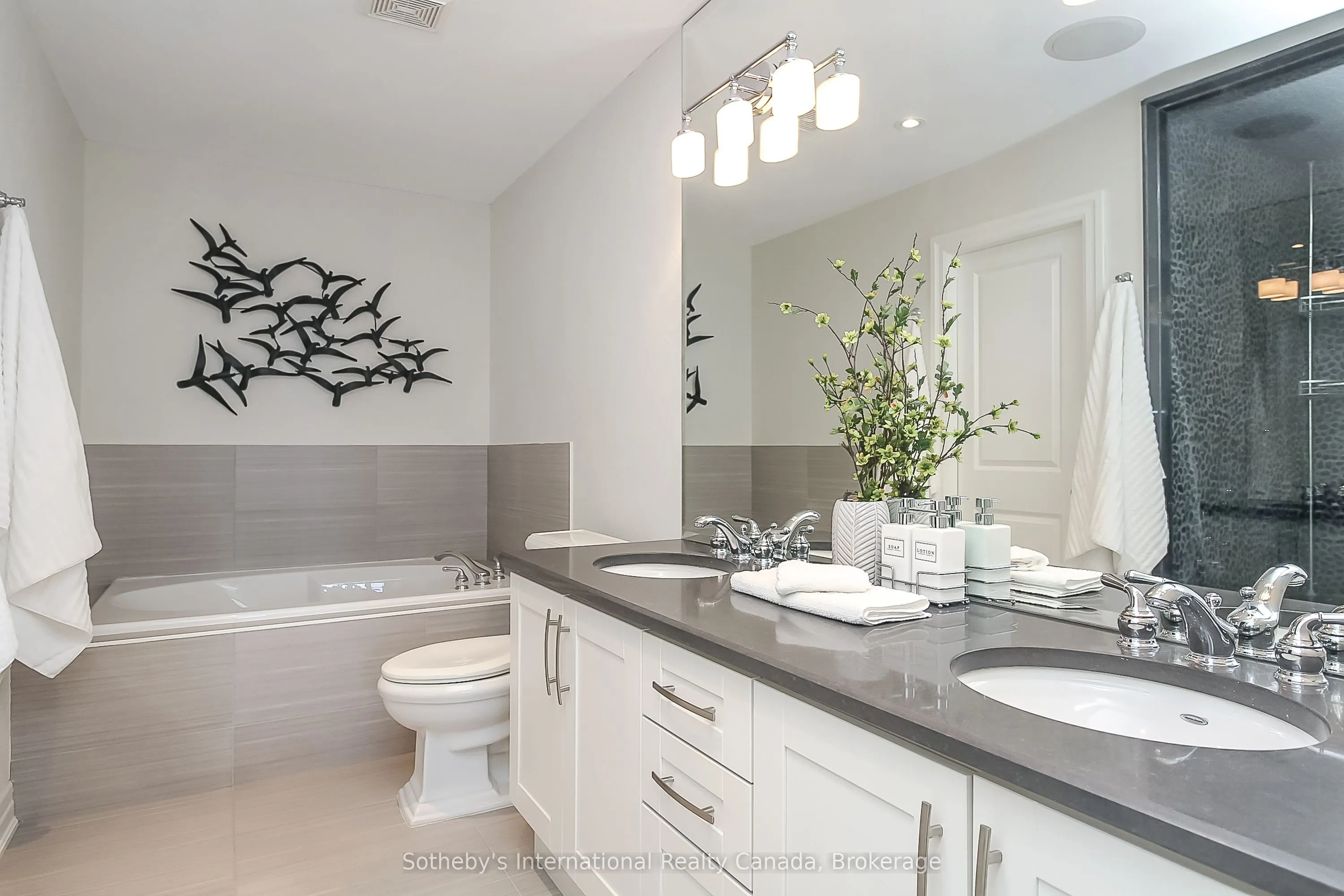 12 WHEELHOUSE Crescent #Call LBO
