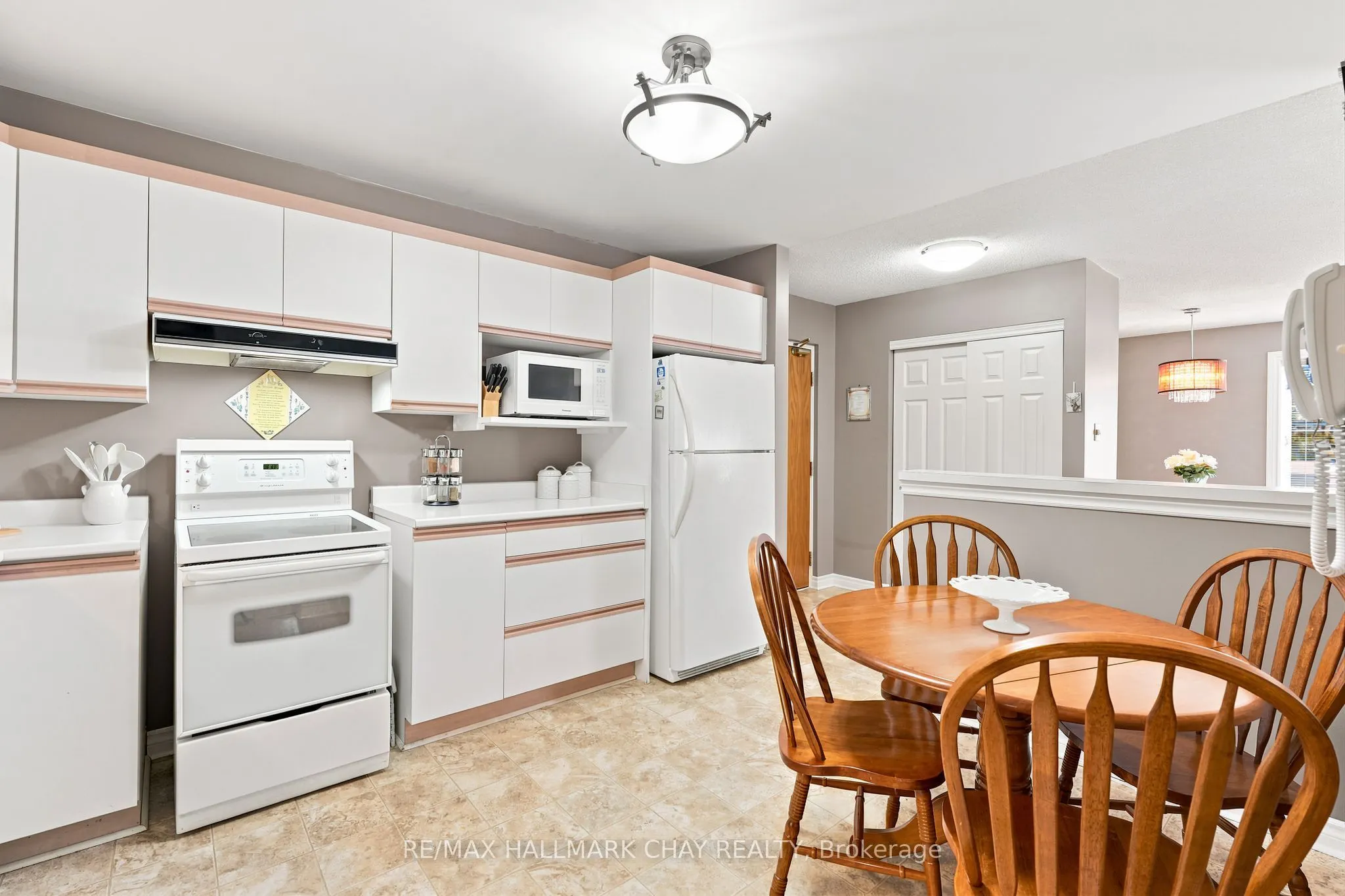 131 Clapperton Street #201