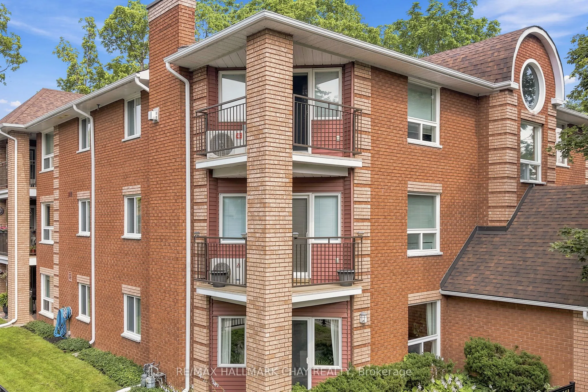 131 Clapperton Street #201