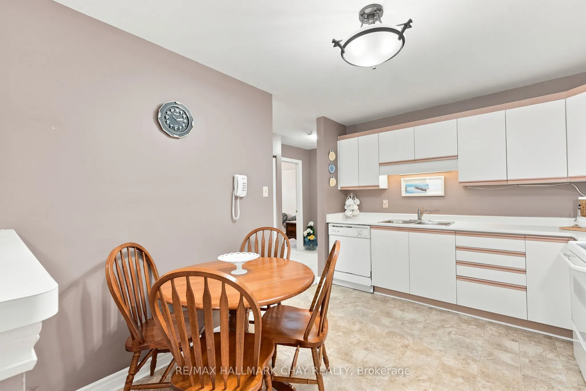 131 Clapperton Street #201