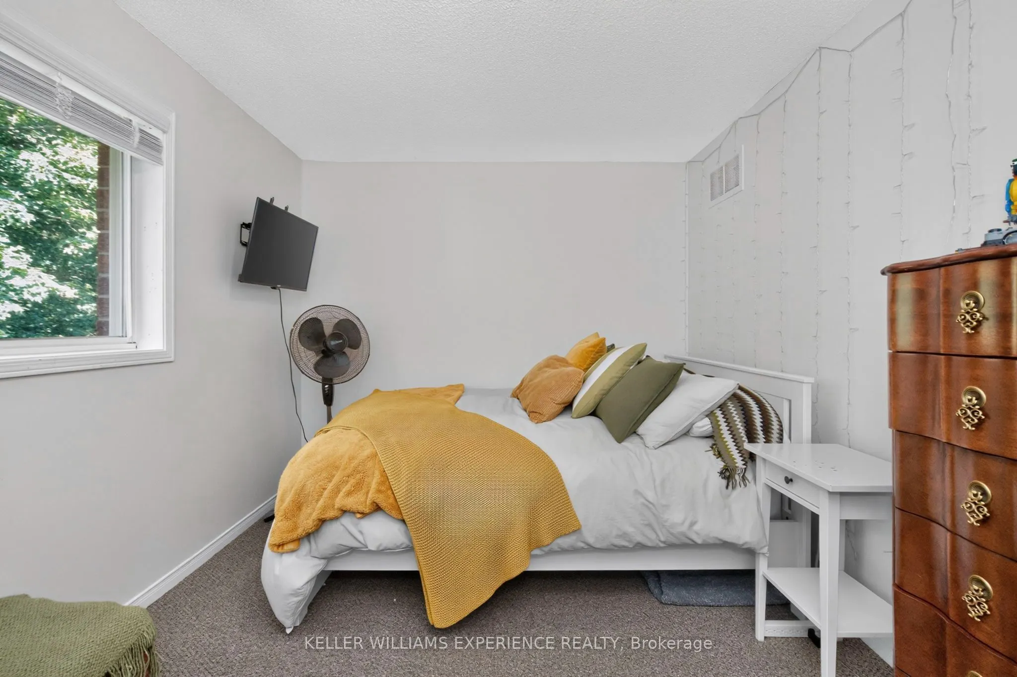 38 Kenwell Crescent #9