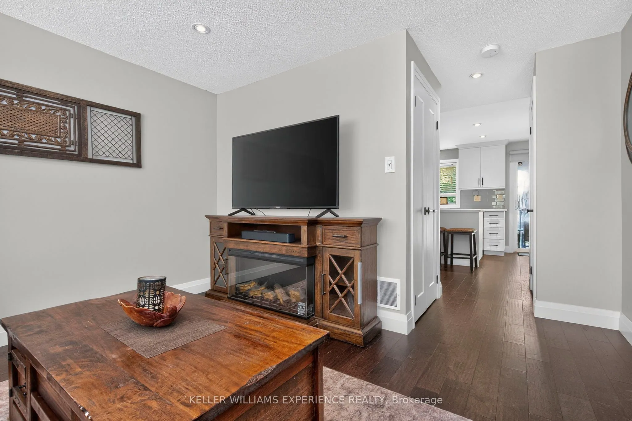 38 Kenwell Crescent #9