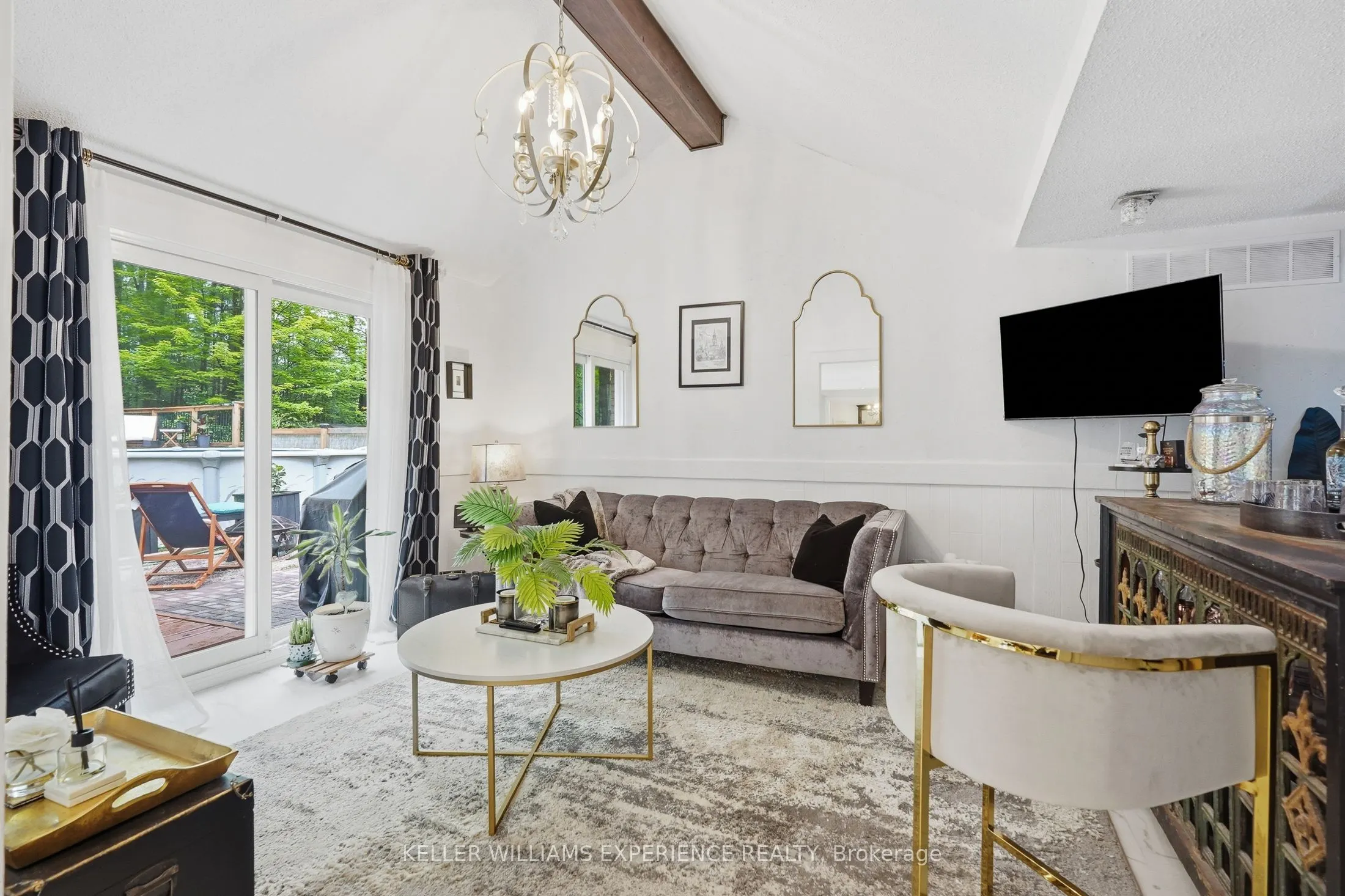2 Seeley Court