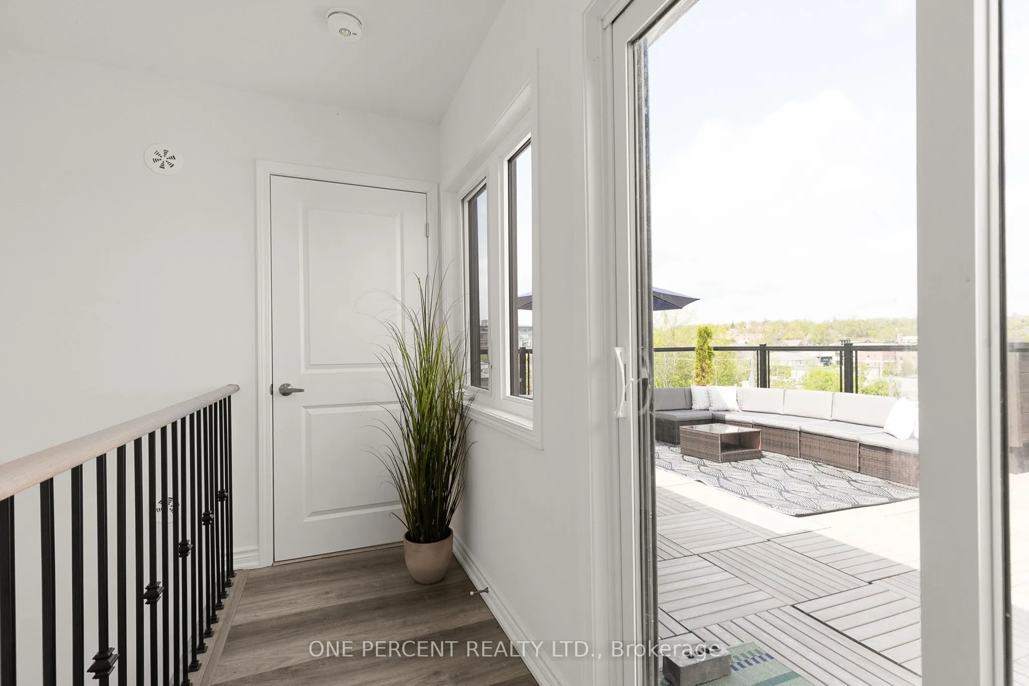129 Colborne Street E