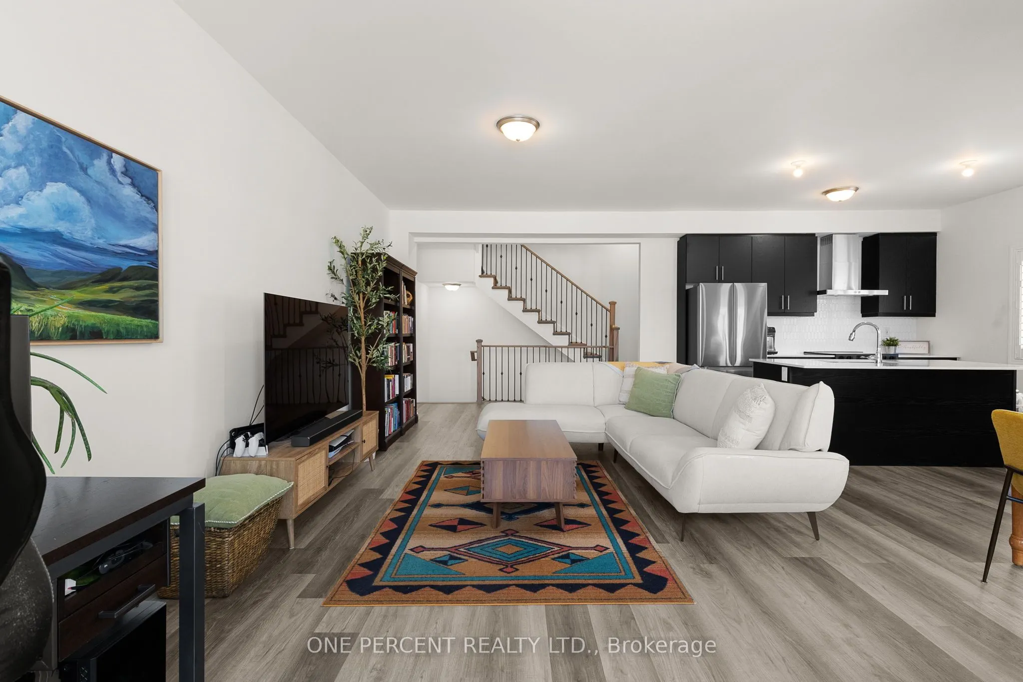 129 Colborne Street E