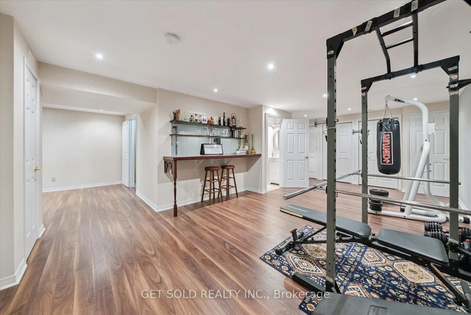 77 Simcoe Road