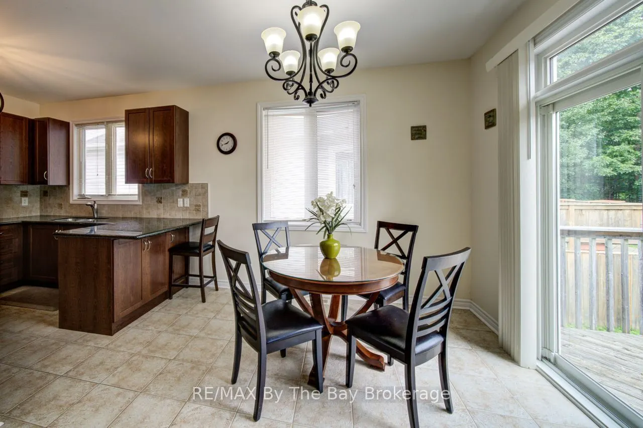 11 Grand Poplar Lane