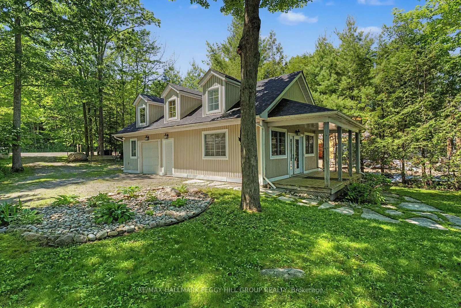 1449 Champlain Road