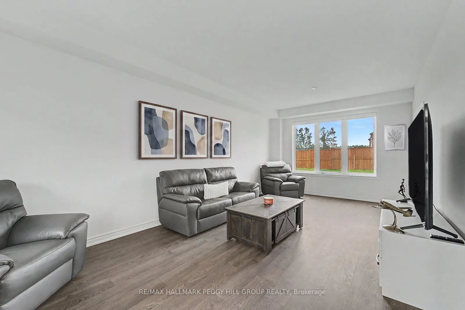 113 Rugman Crescent