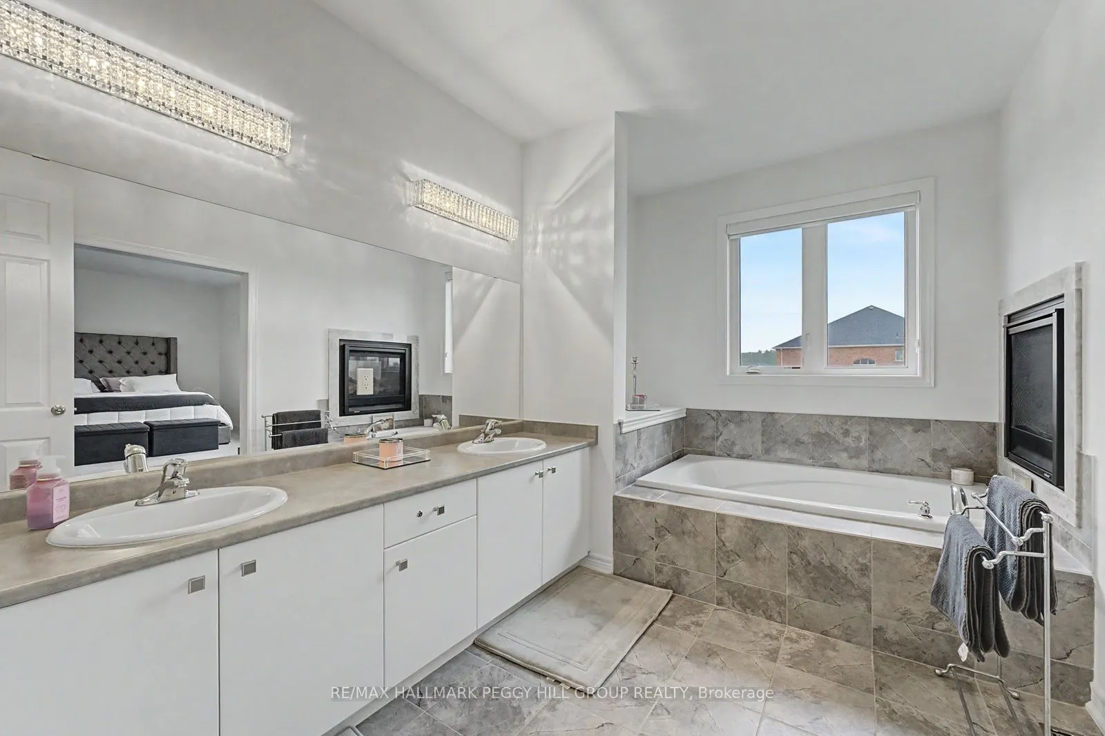113 Rugman Crescent