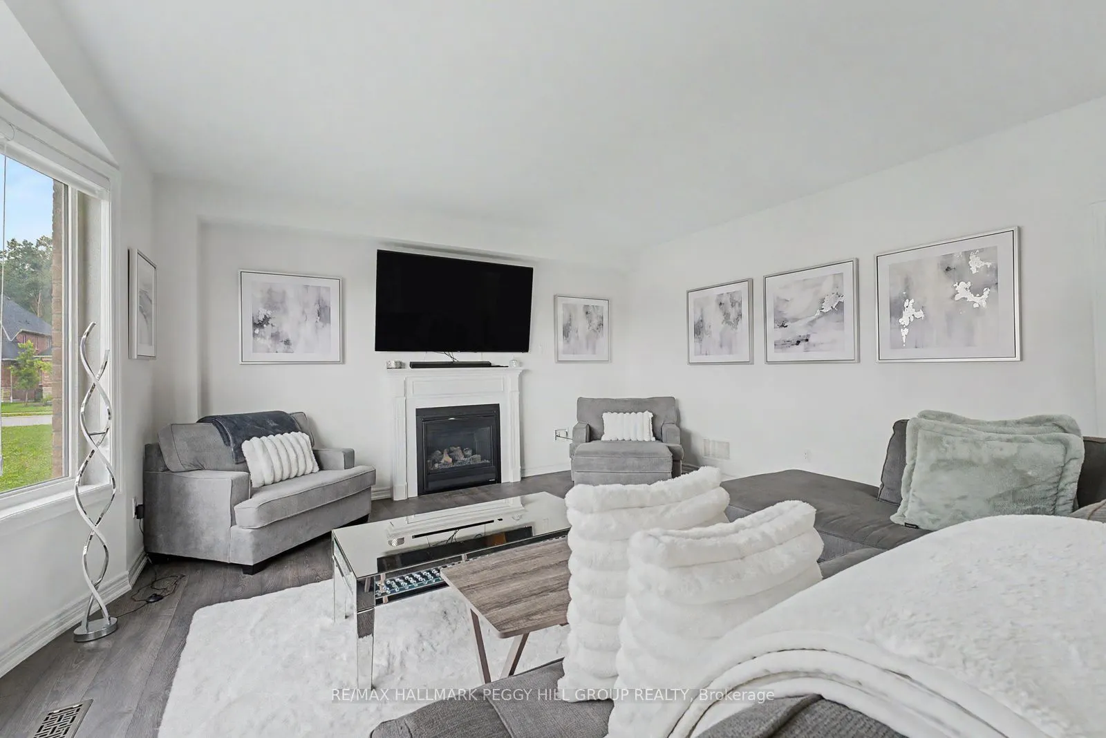 113 Rugman Crescent