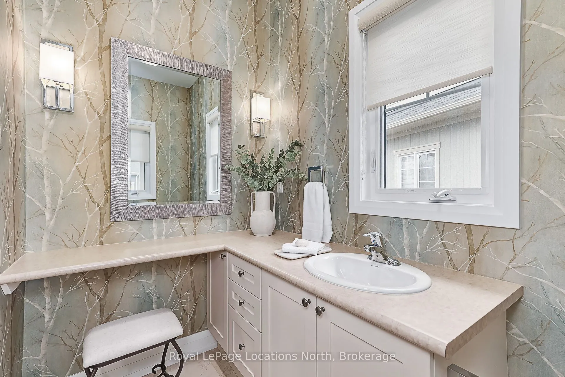 68 Kari Crescent #44