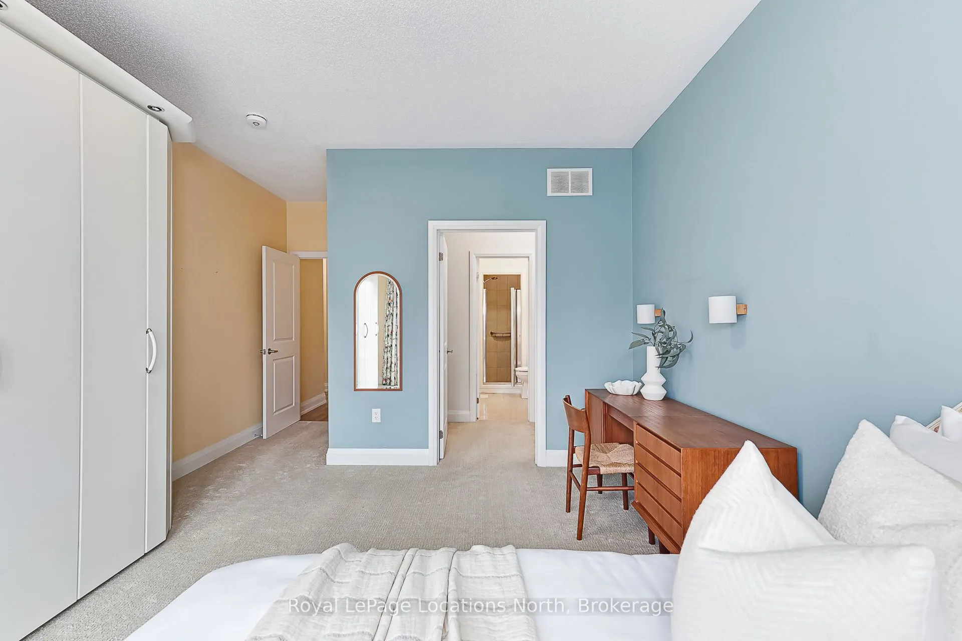 68 Kari Crescent #44