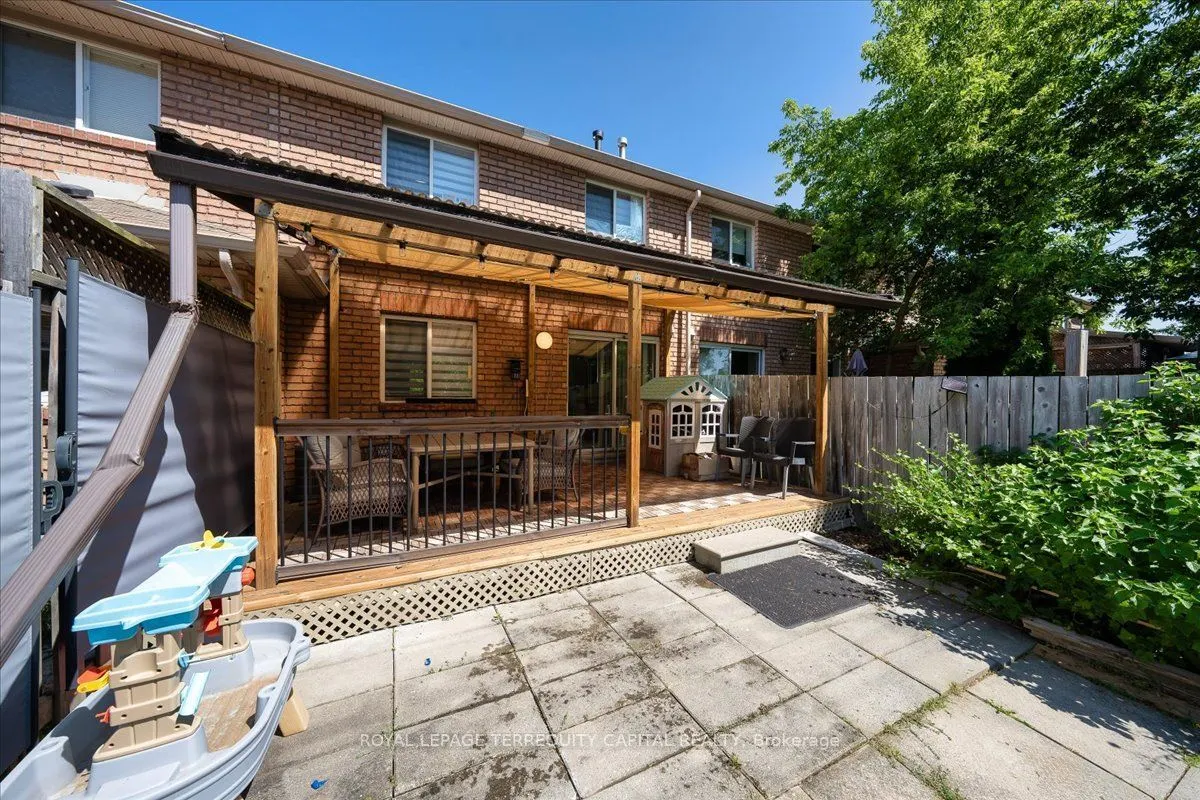 9 Seymour Crescent