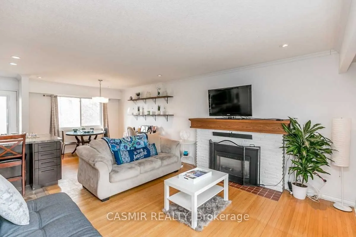 134 North Street W
