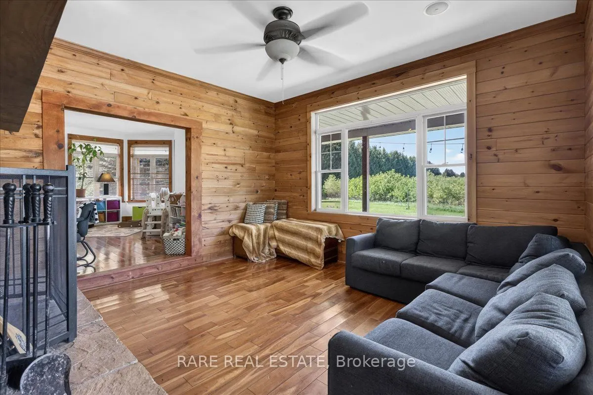3938 Hogback Road