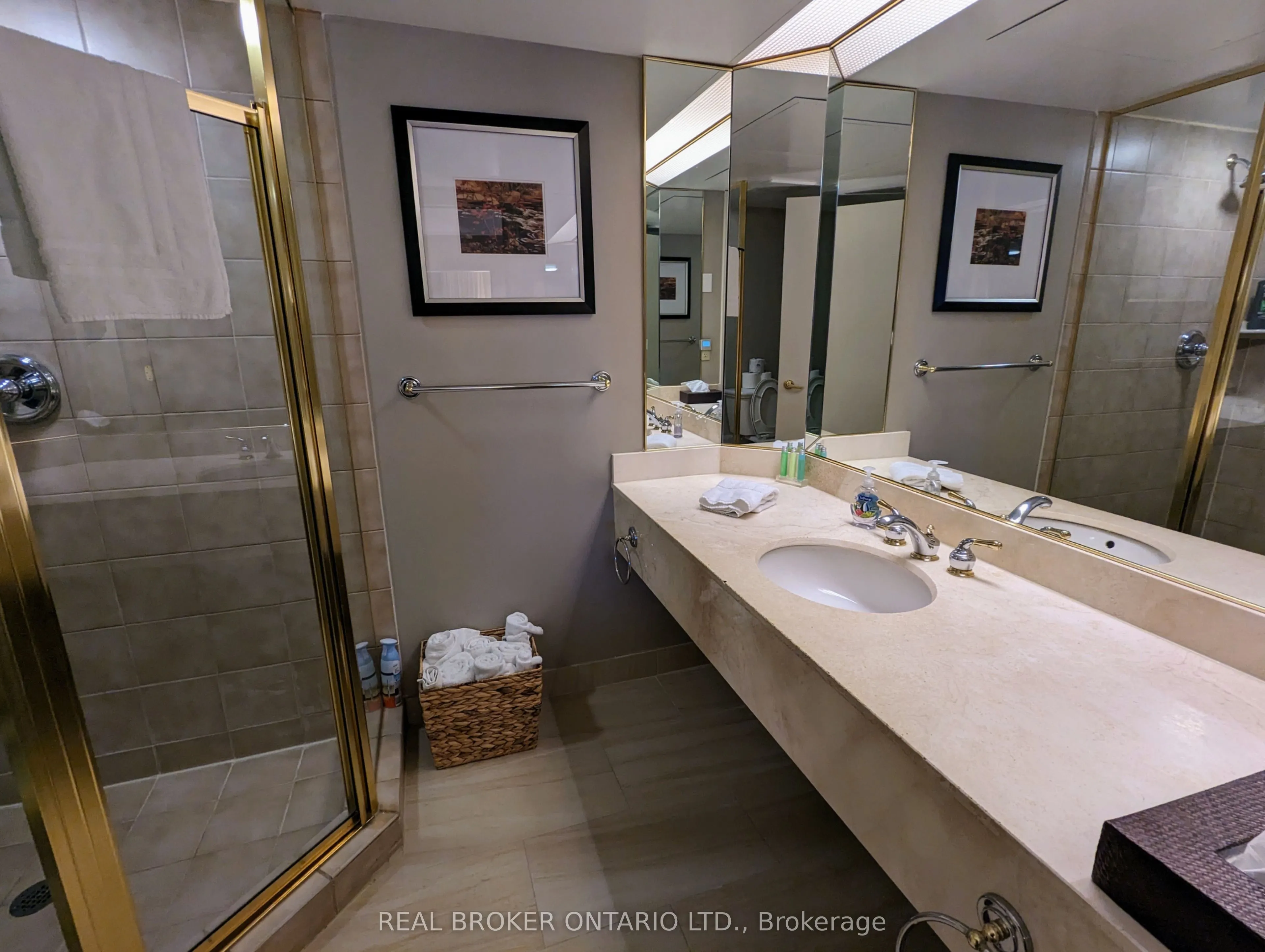 90 Highland Drive #2252