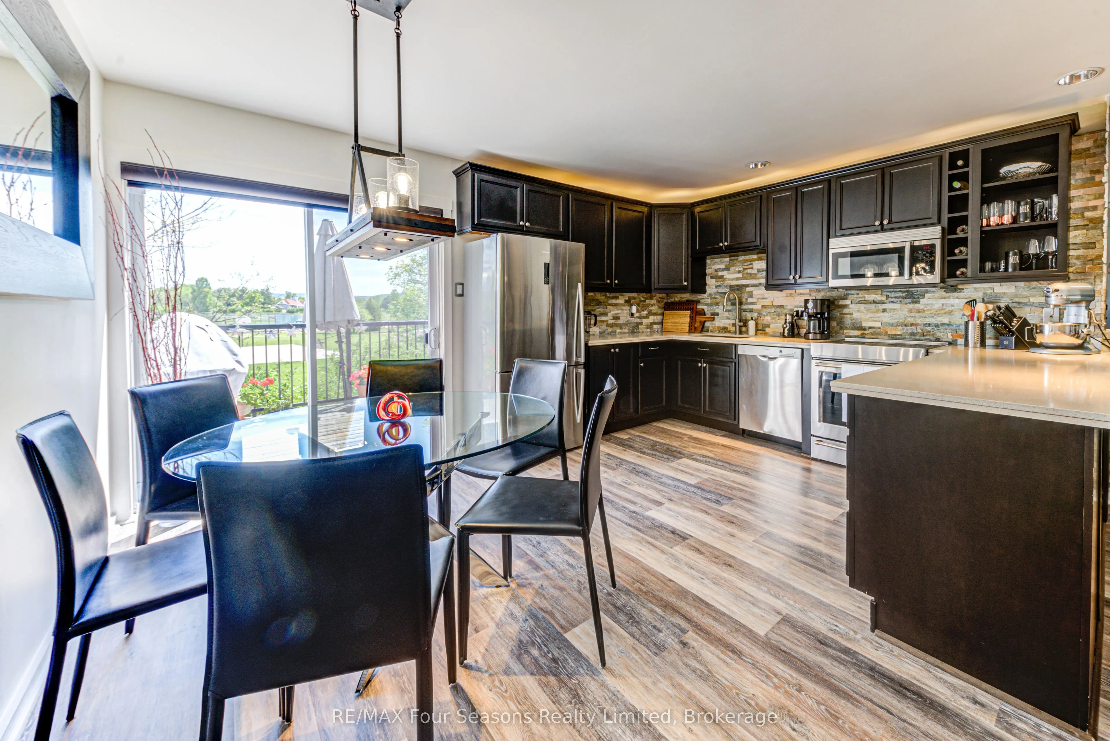 471 Oxbow Crescent #11