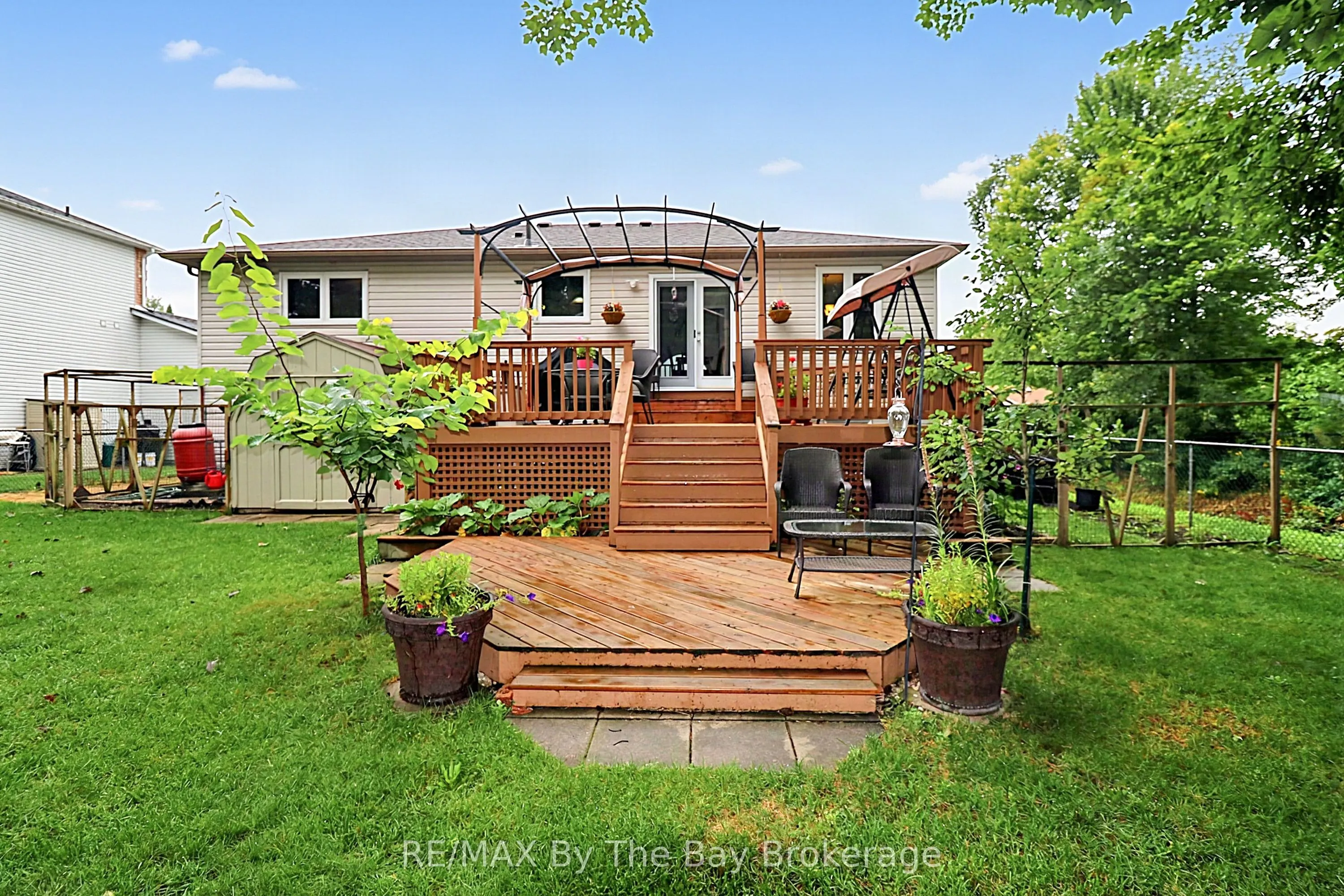 49 Royal Beech Drive