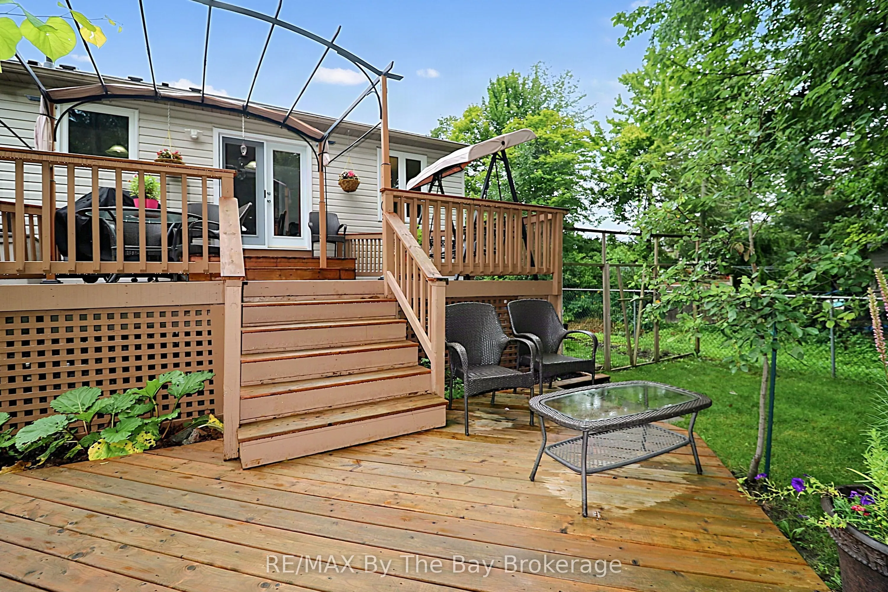 49 Royal Beech Drive