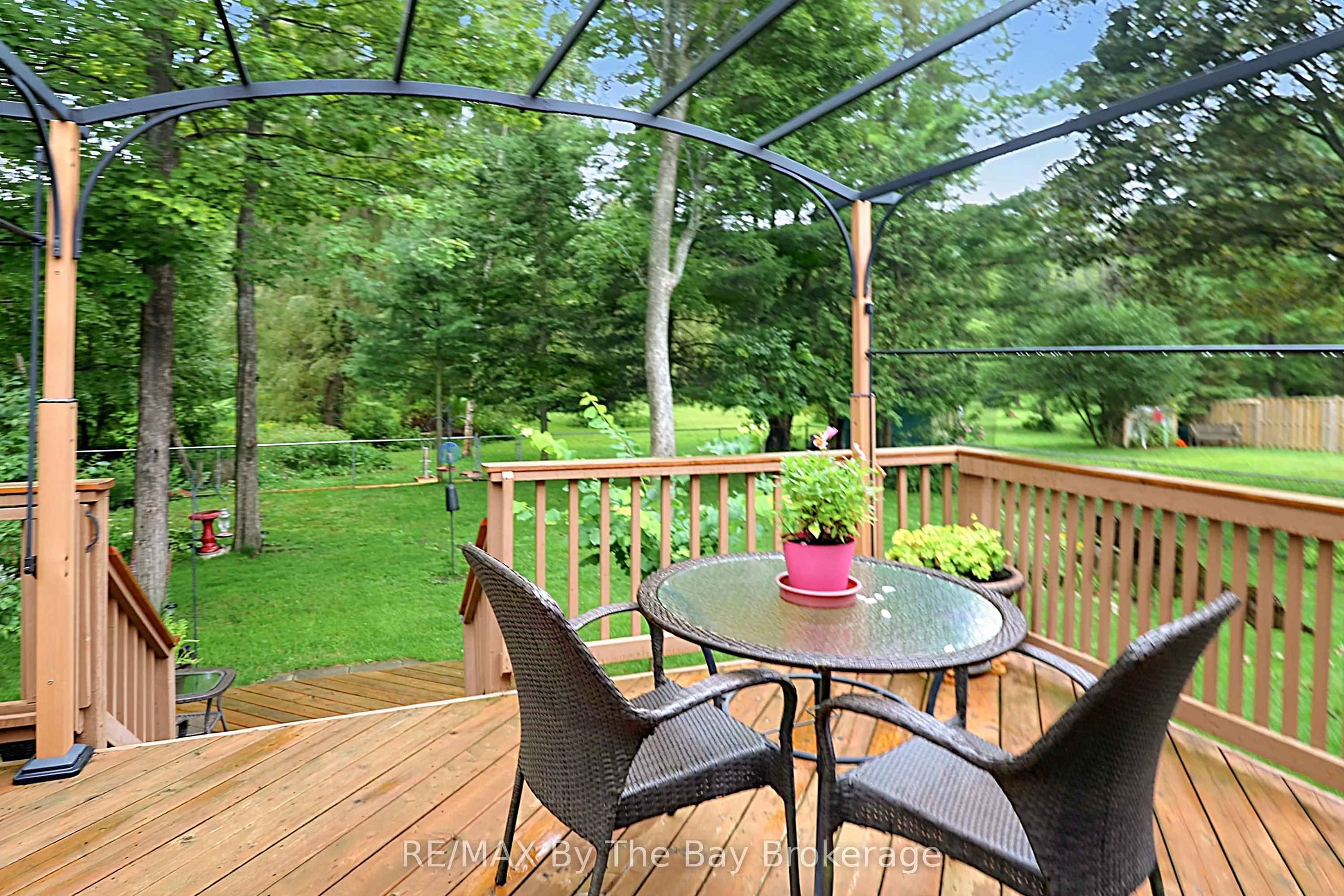 49 Royal Beech Drive
