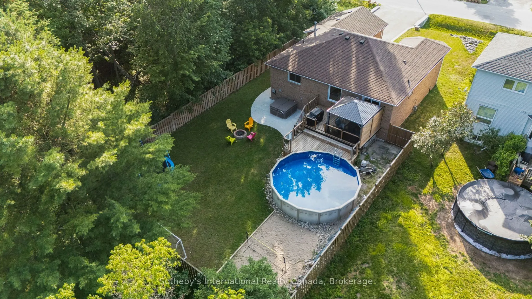 53 Royal Beech Drive