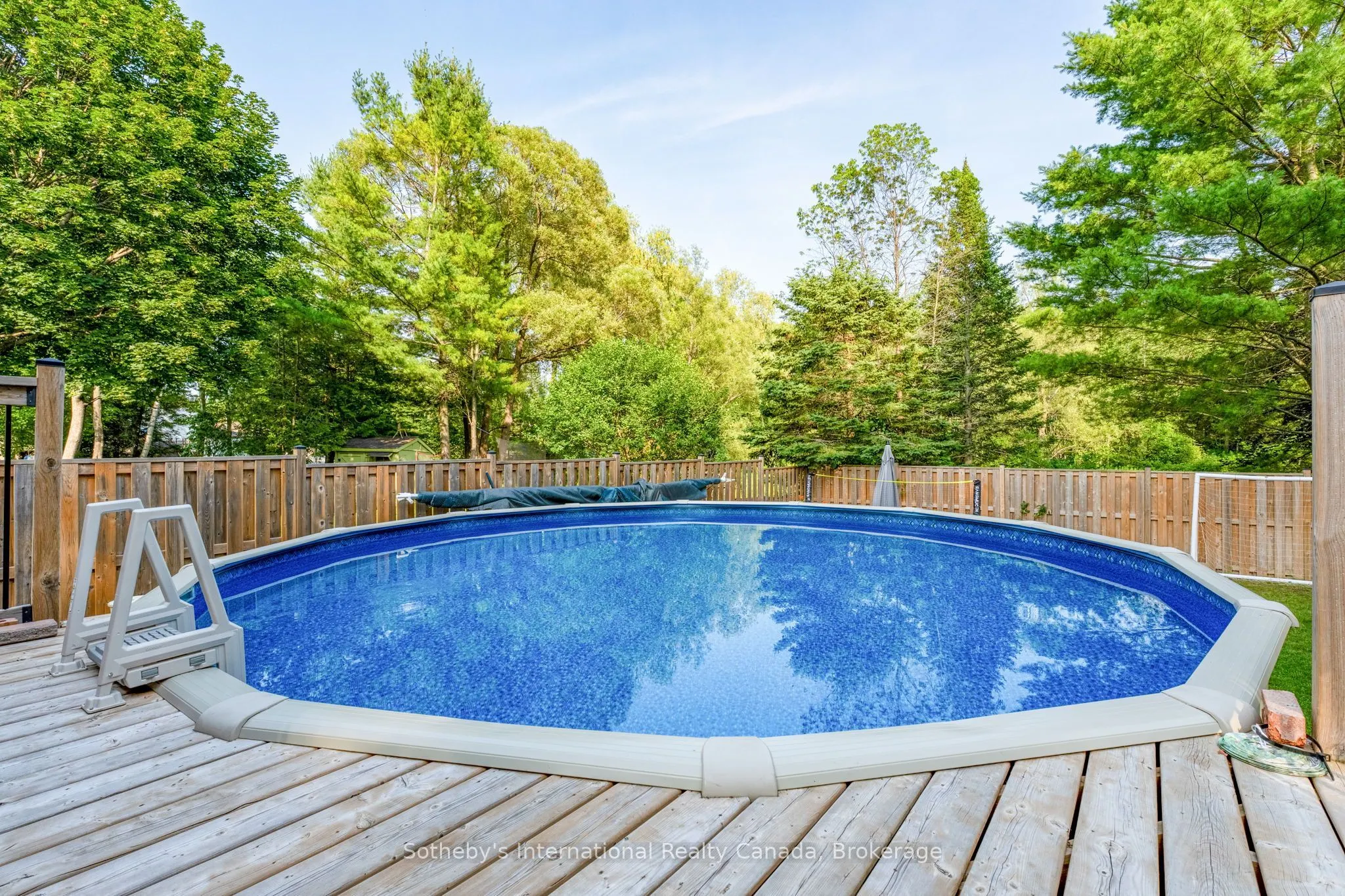 53 Royal Beech Drive