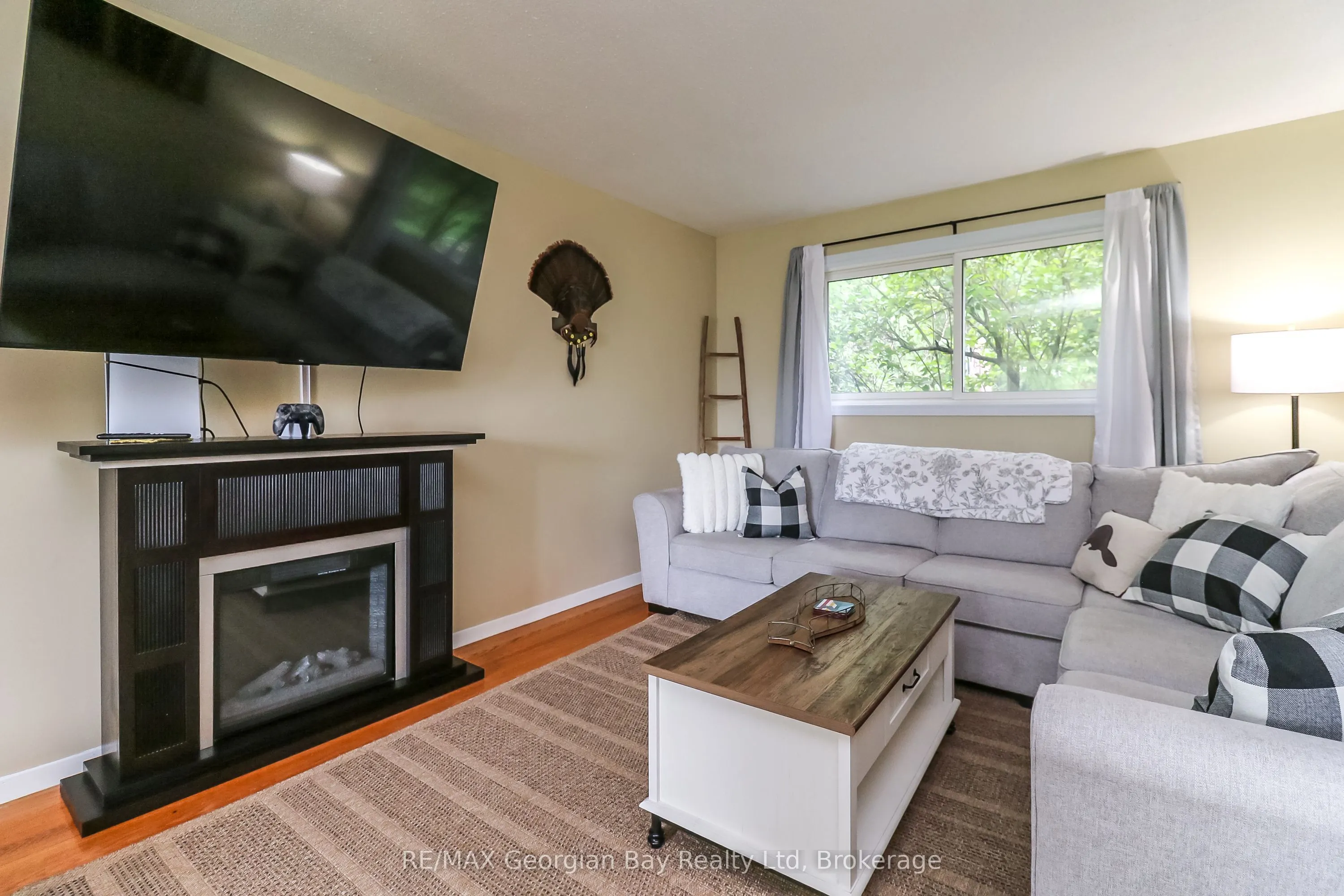 718 Birchwood Drive