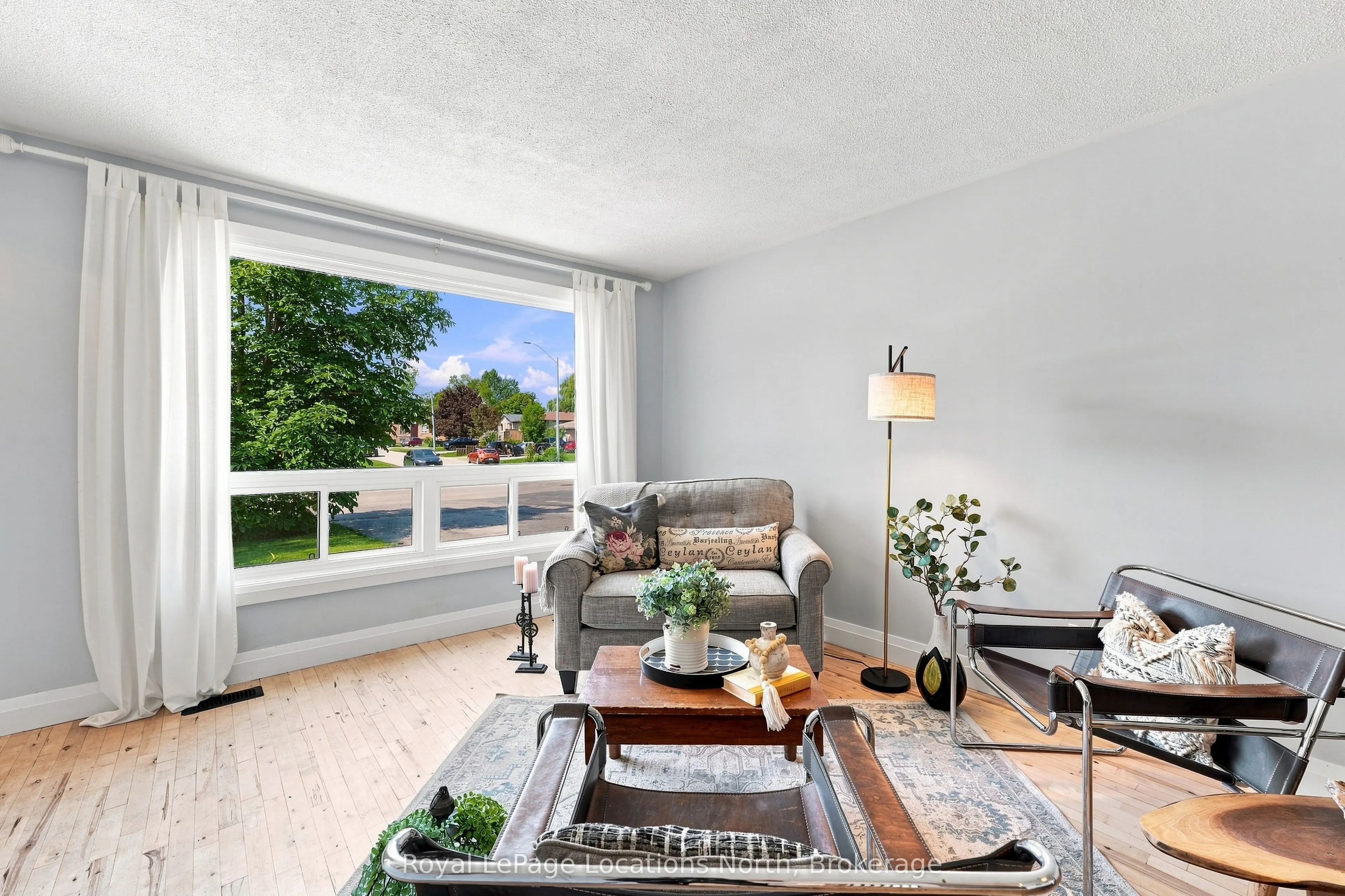 32 Courtice Crescent