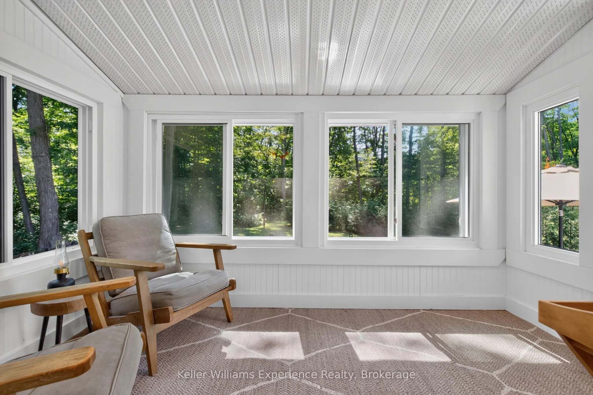 469 Parkview Court