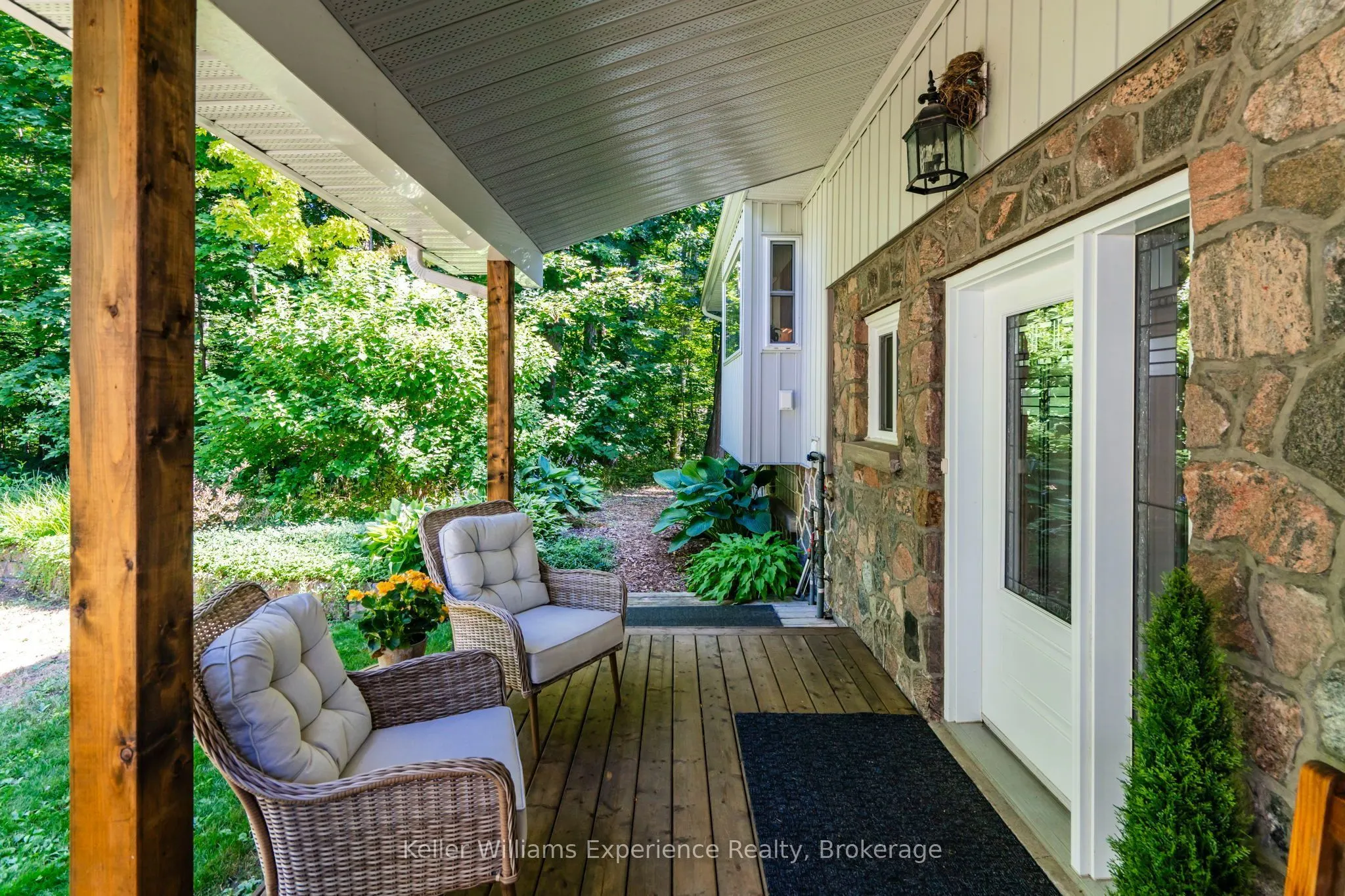 469 Parkview Court