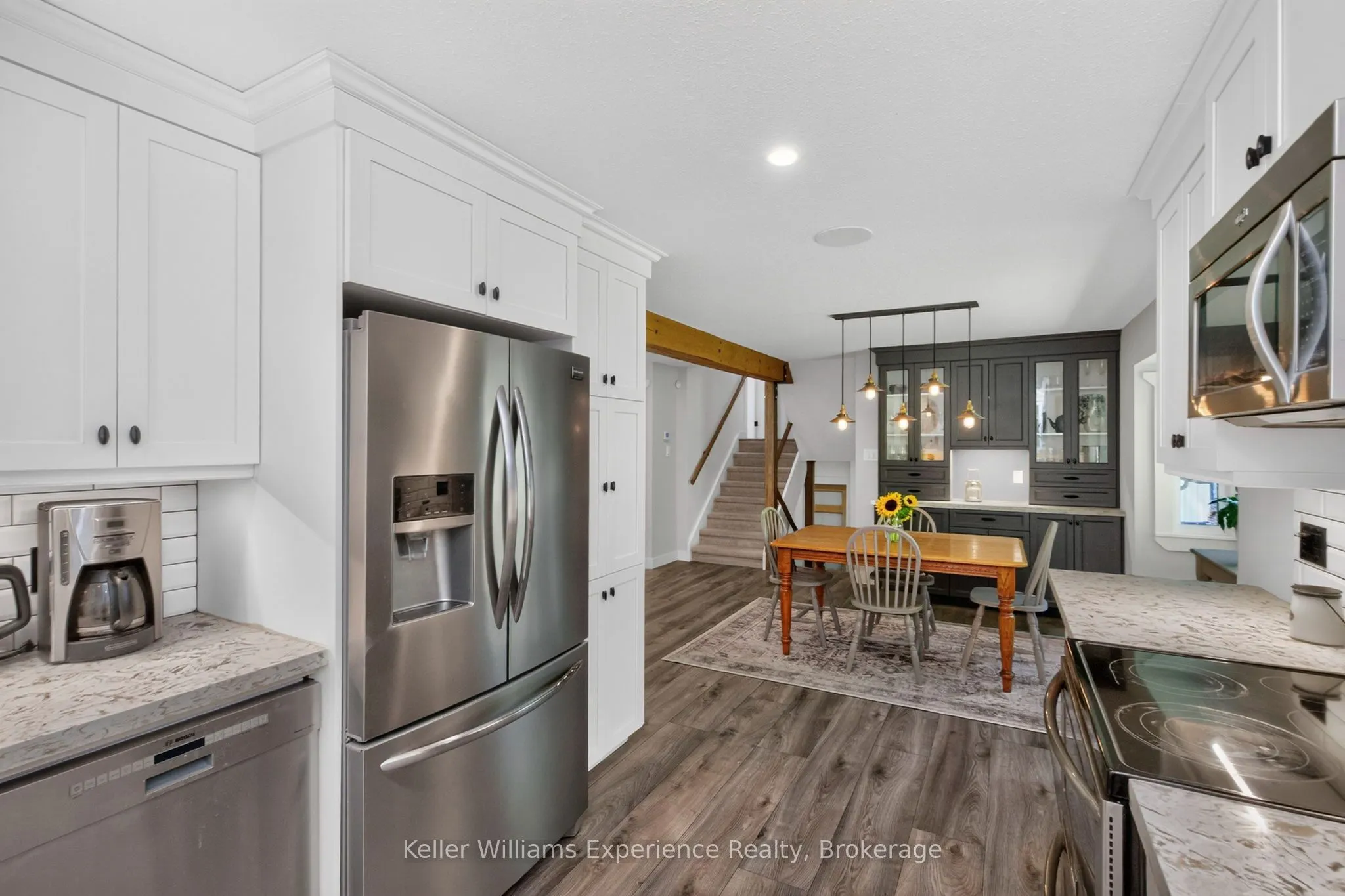 469 Parkview Court