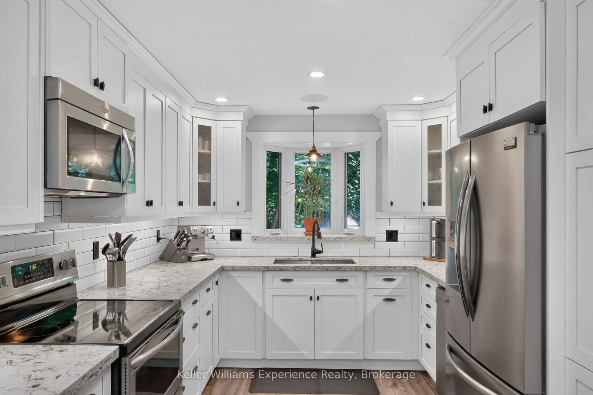 469 Parkview Court