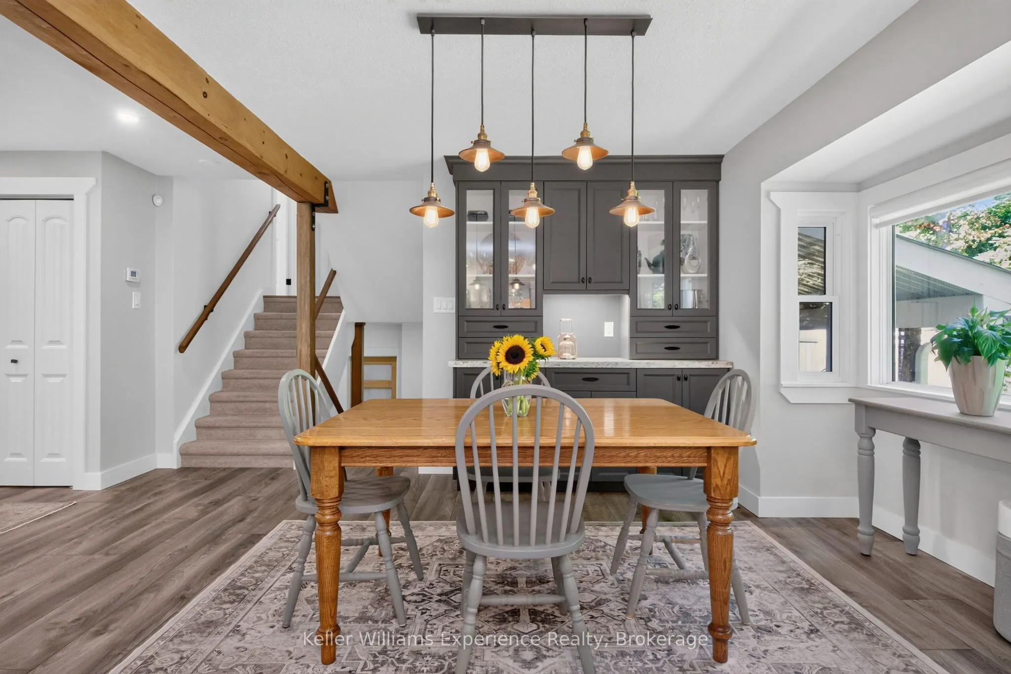 469 Parkview Court