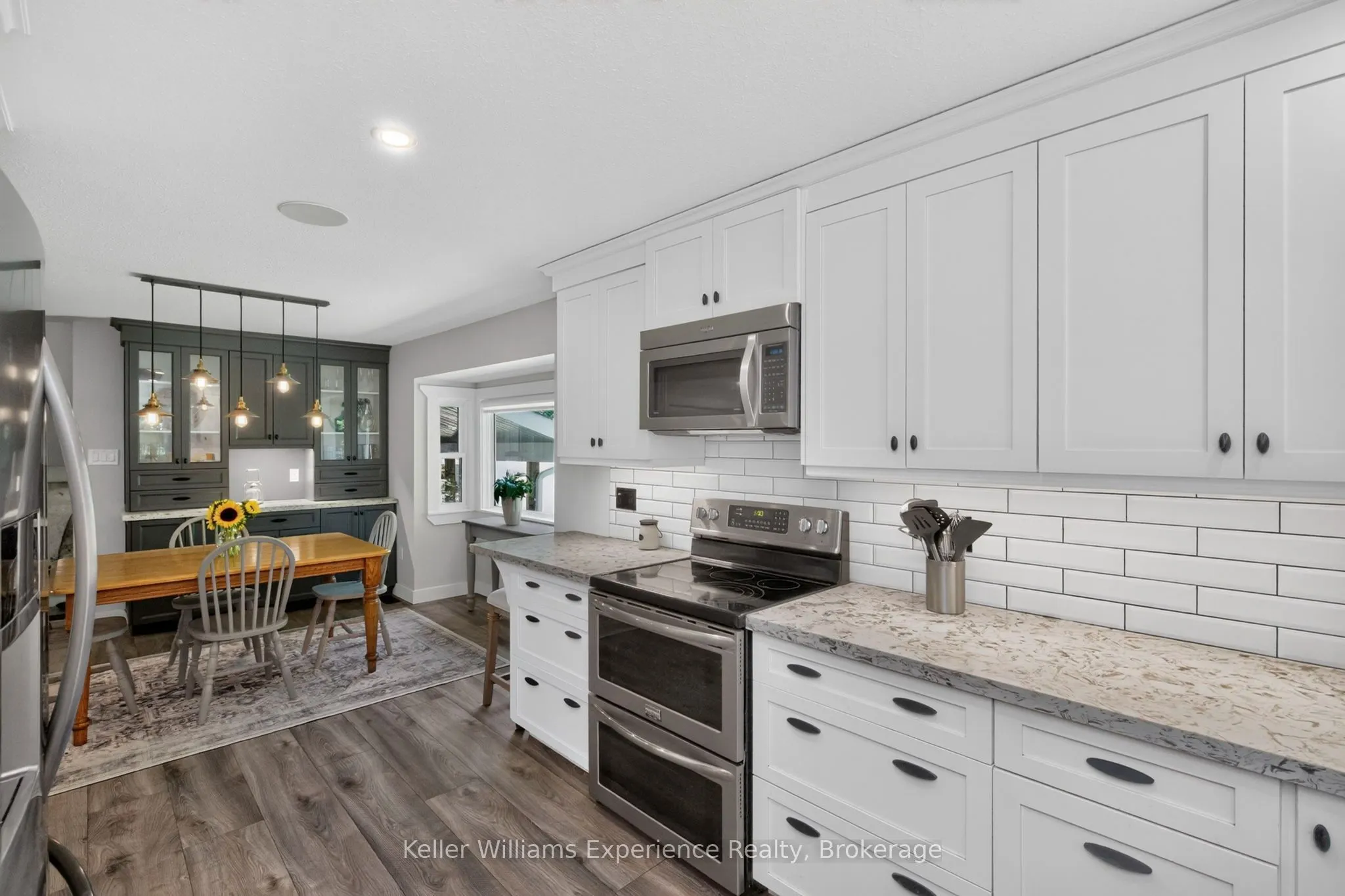 469 Parkview Court